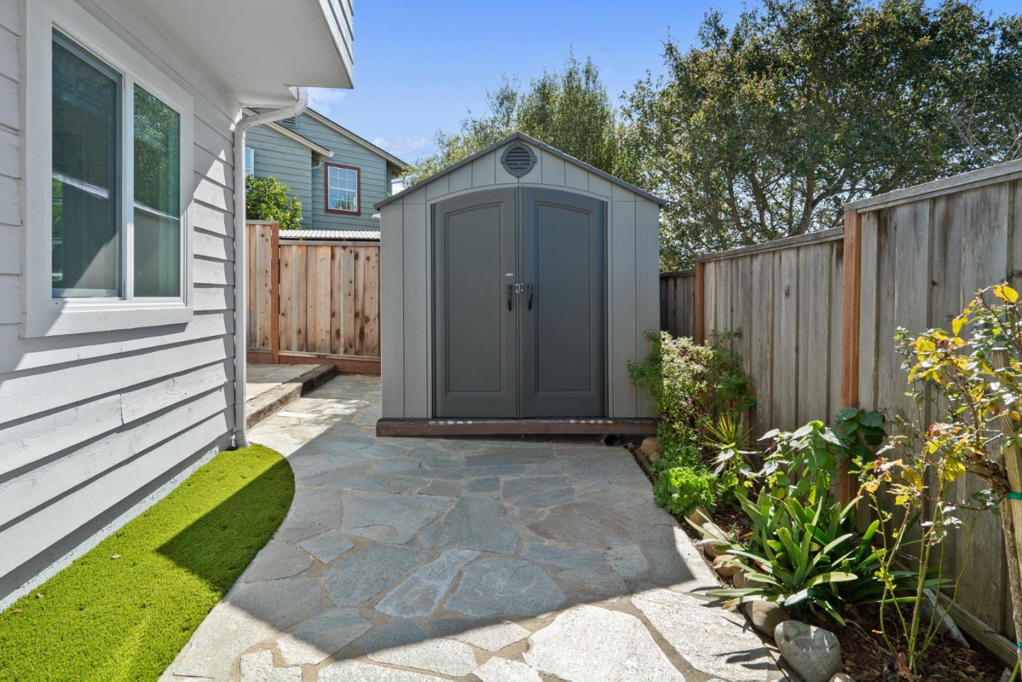 3001 Vienna Pines CT