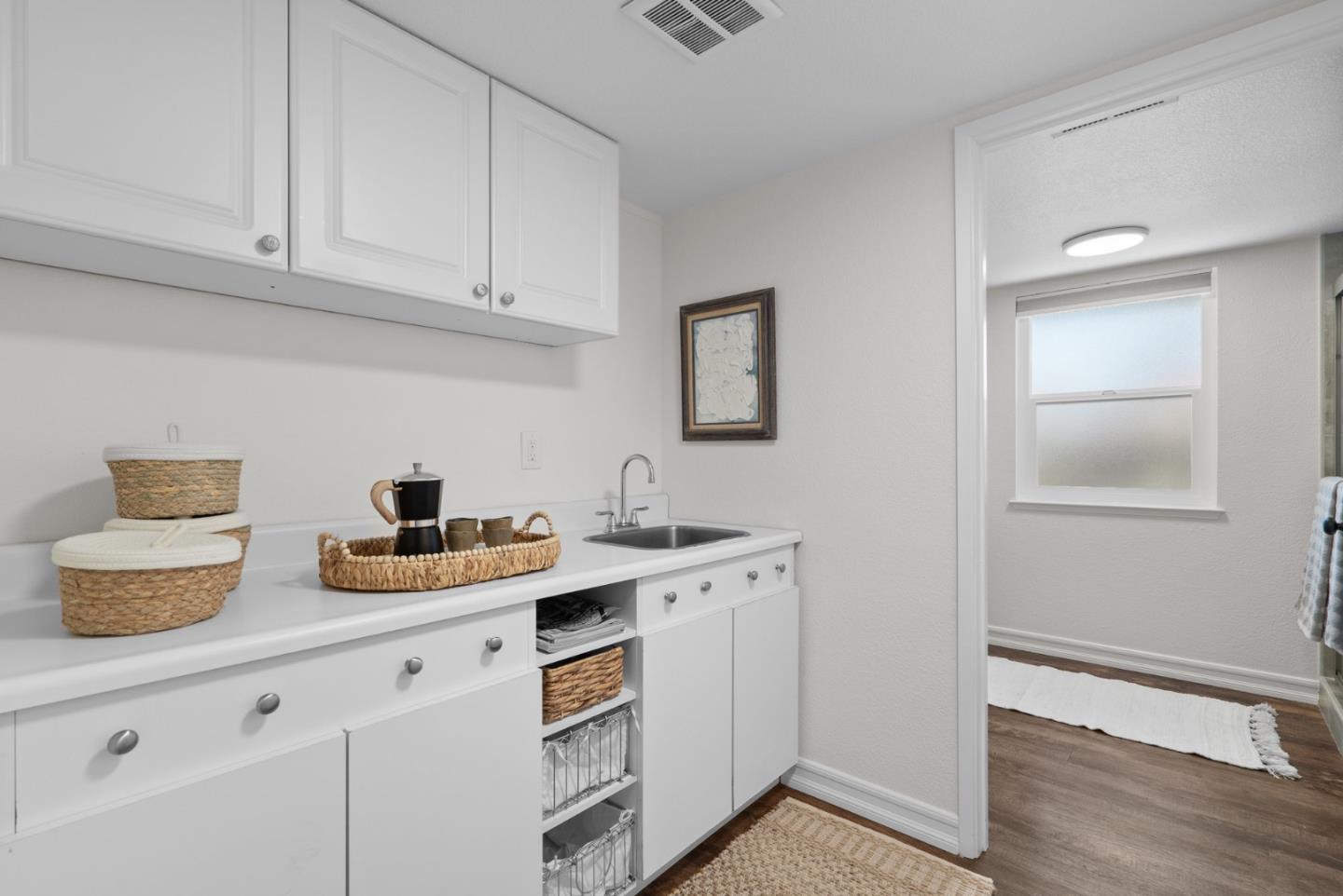 3001 Vienna Pines CT