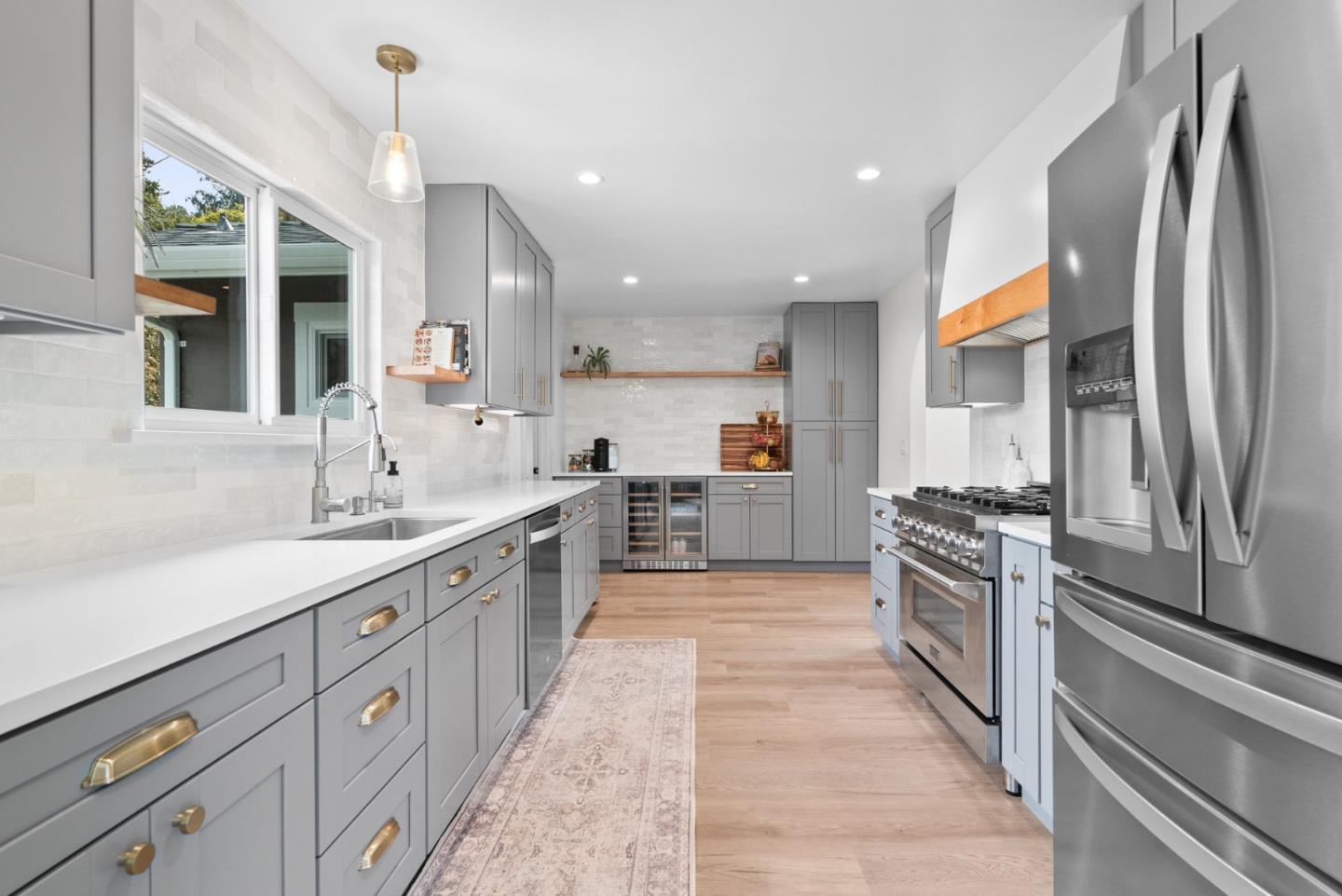386 Carpenteria RD