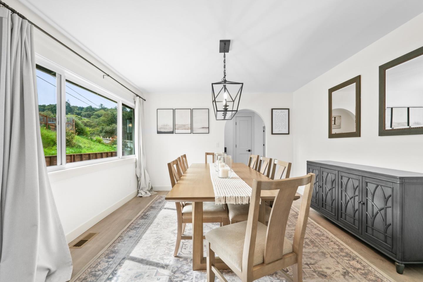 386 Carpenteria RD