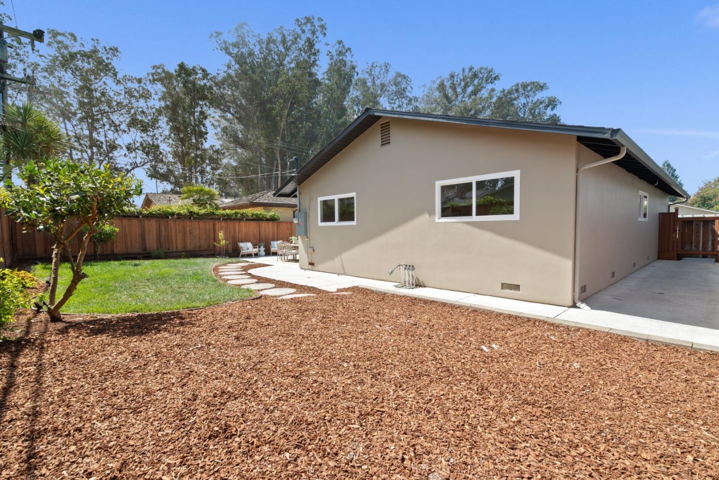 106 Wesley Street