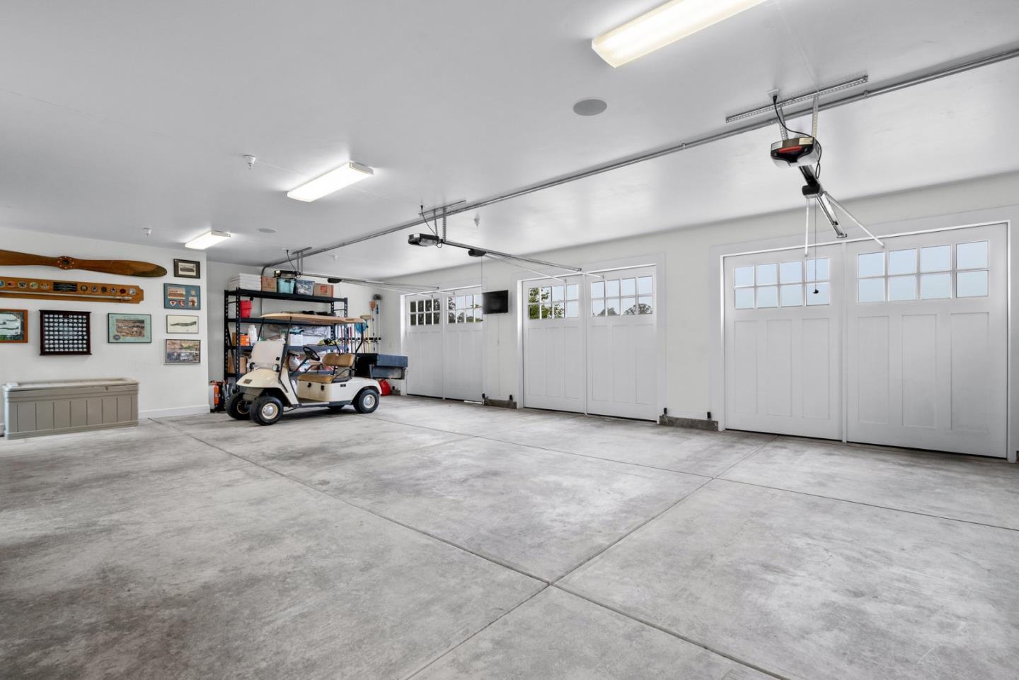 155 Scarlet Court