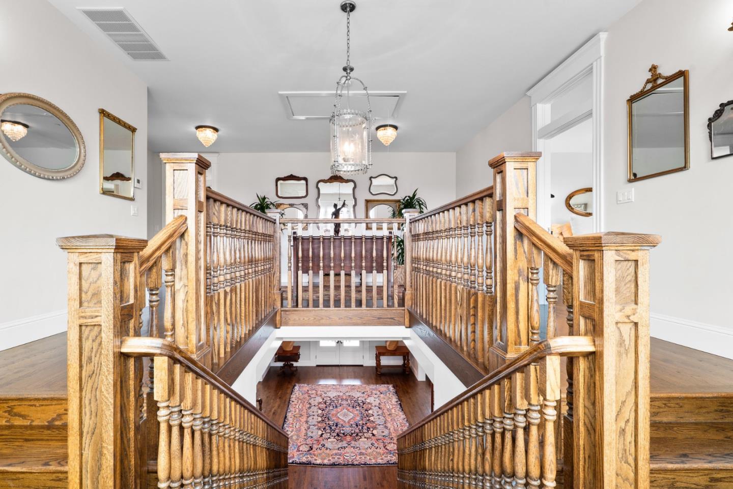 155 Scarlet Court