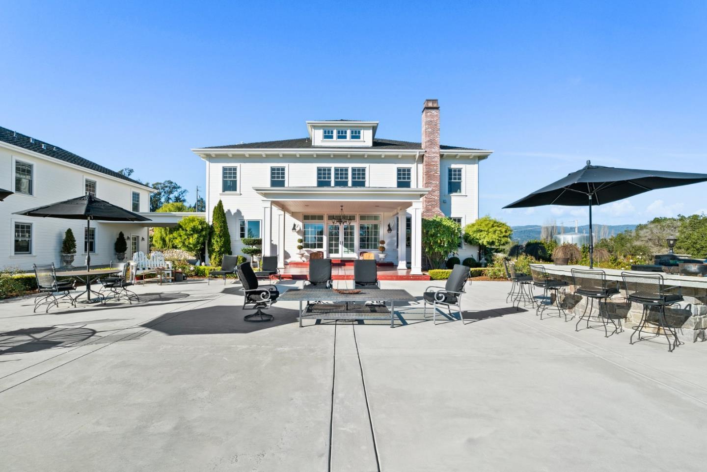155 Scarlet Court