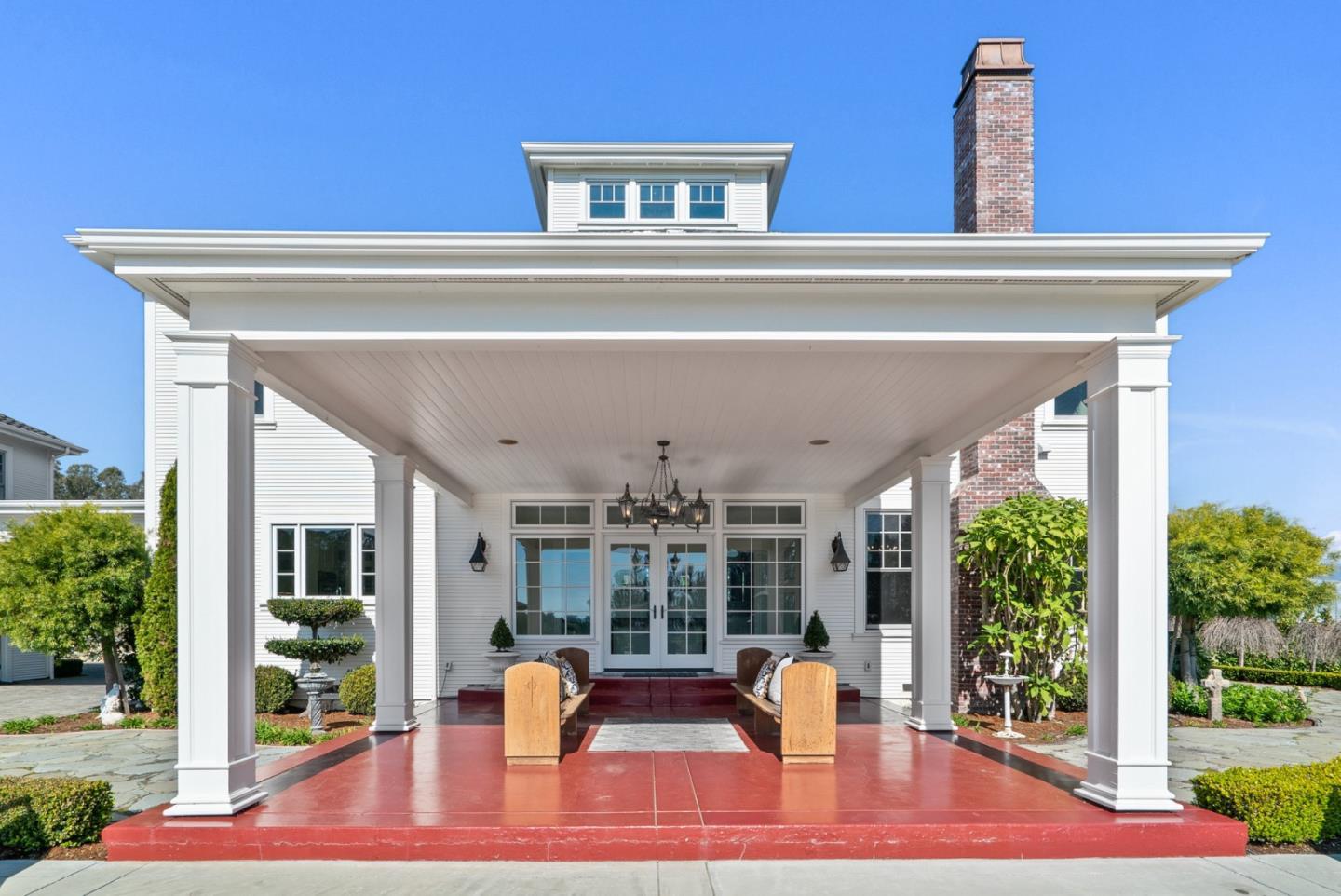 155 Scarlet Court