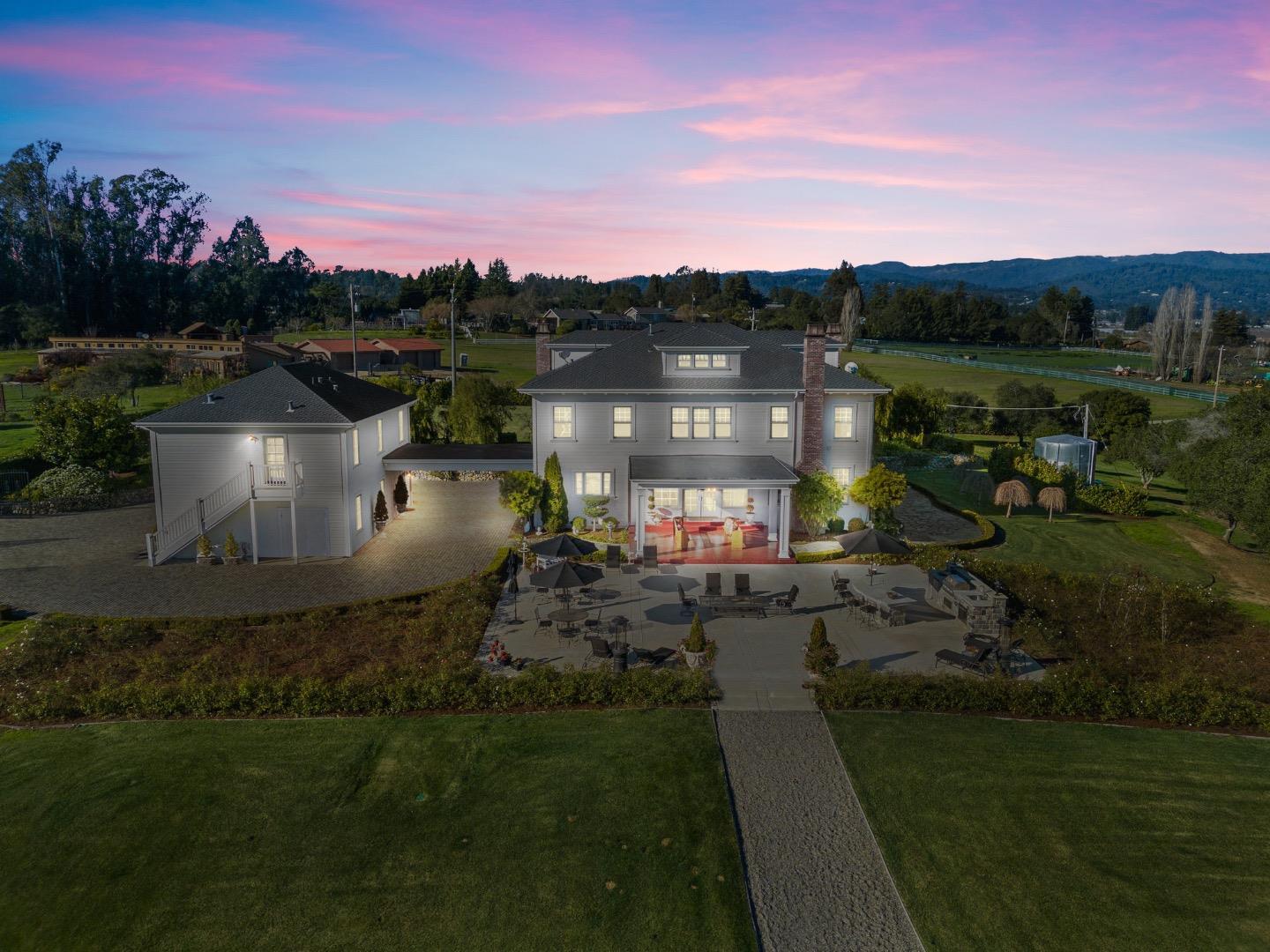 155 Scarlet Court