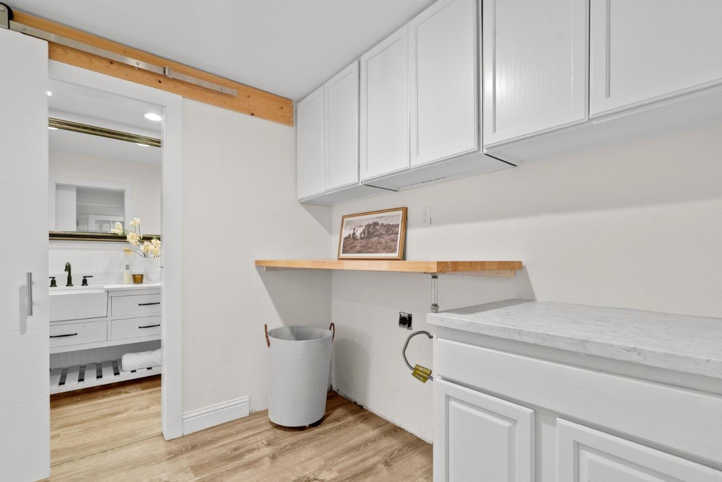 105 Dunsmuir Court