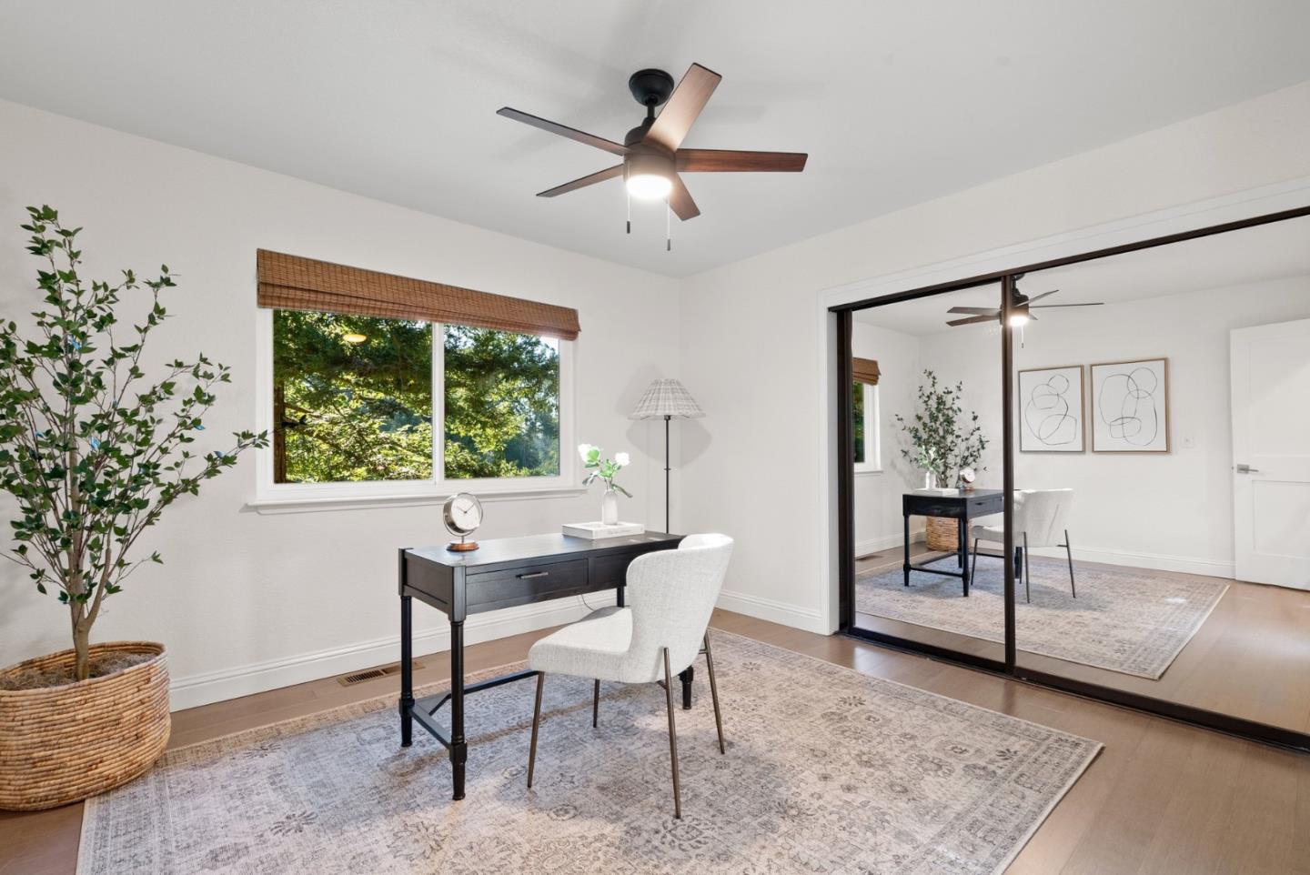 105 Dunsmuir Court