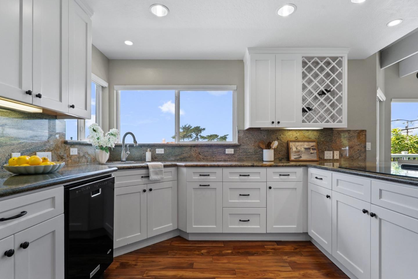 523 Middlefield Drive