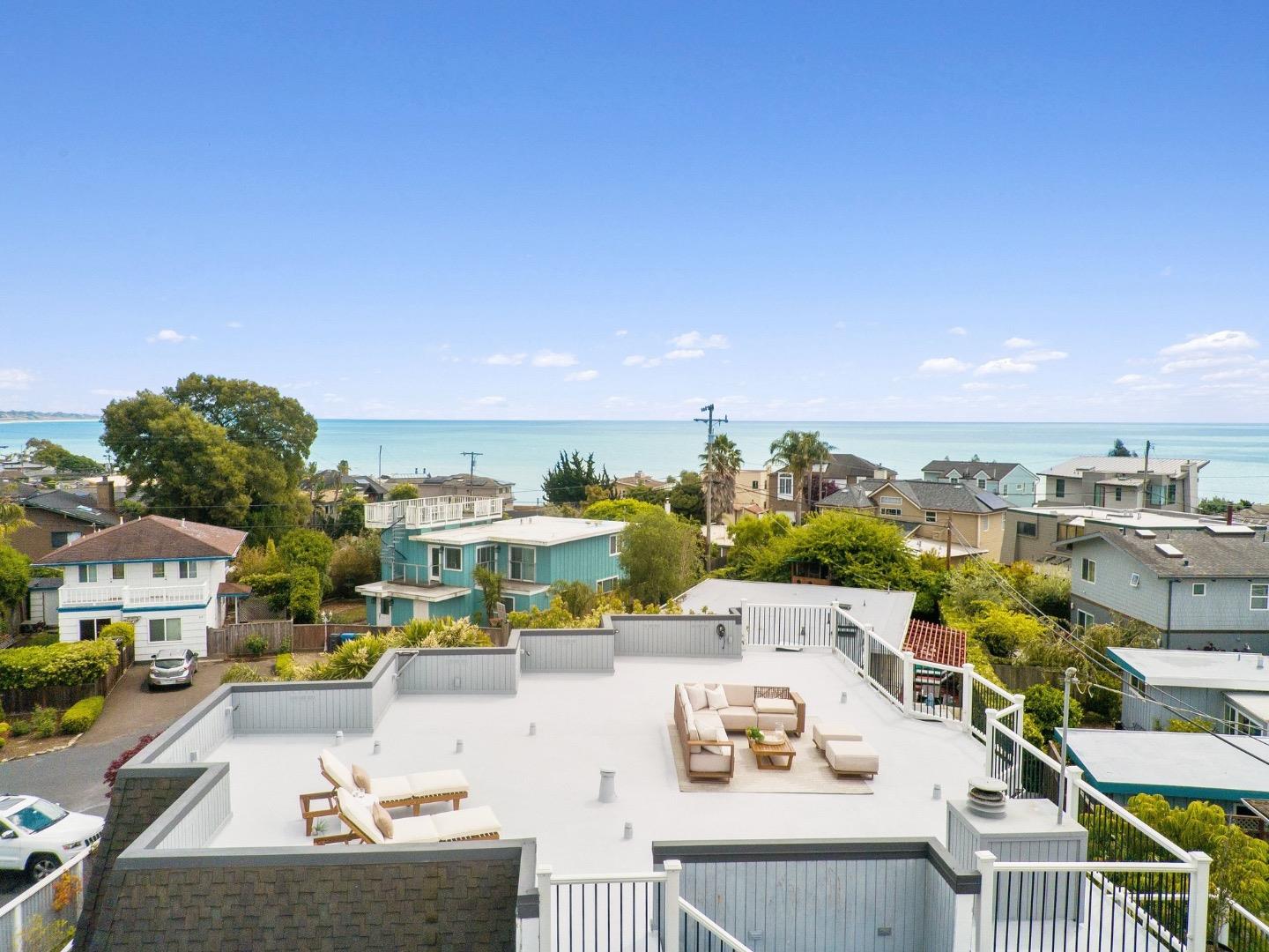 523 Middlefield Drive