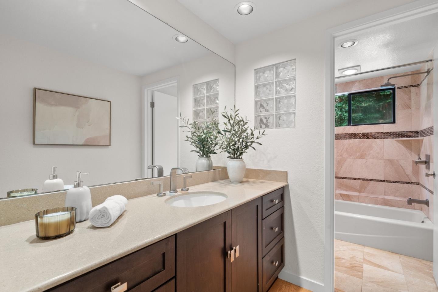 273 Dry Creek RD