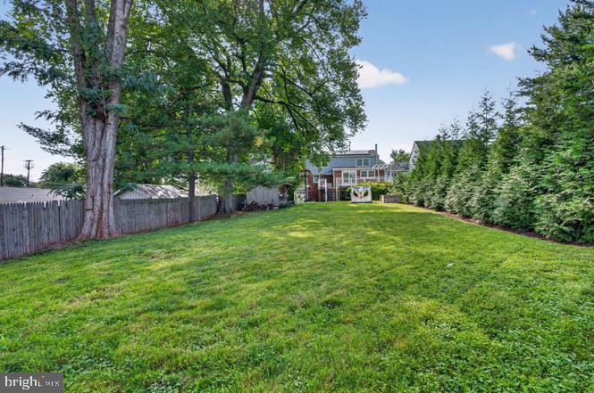 4 CEDAR AVENUE