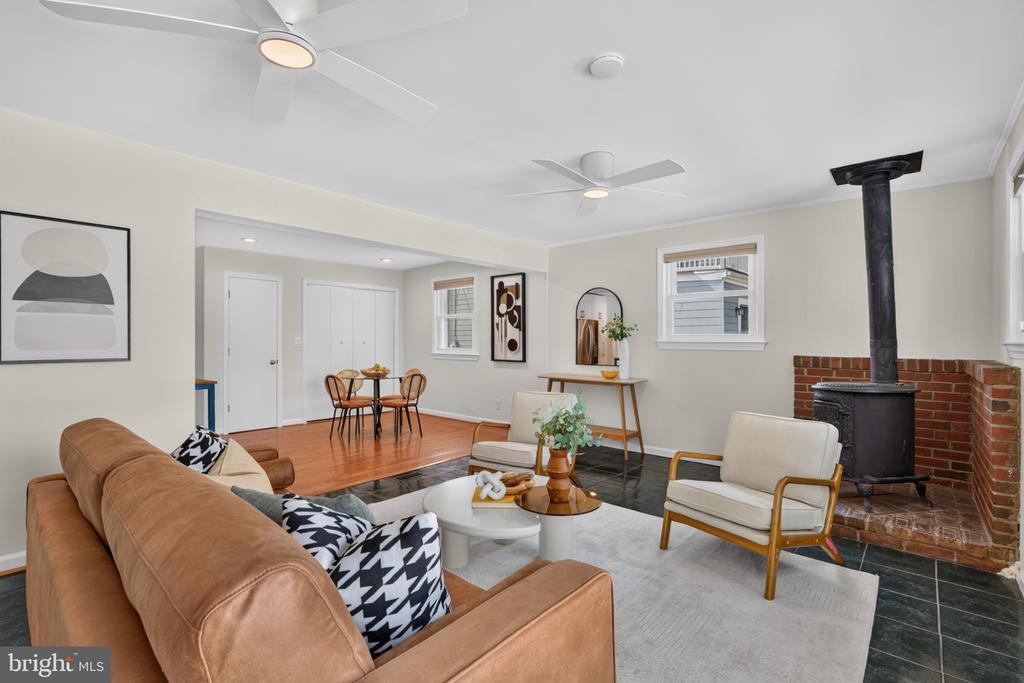 4 CEDAR AVENUE