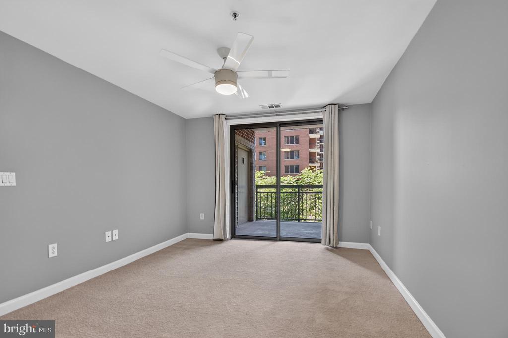 901 N MONROE STREET Unit: 314