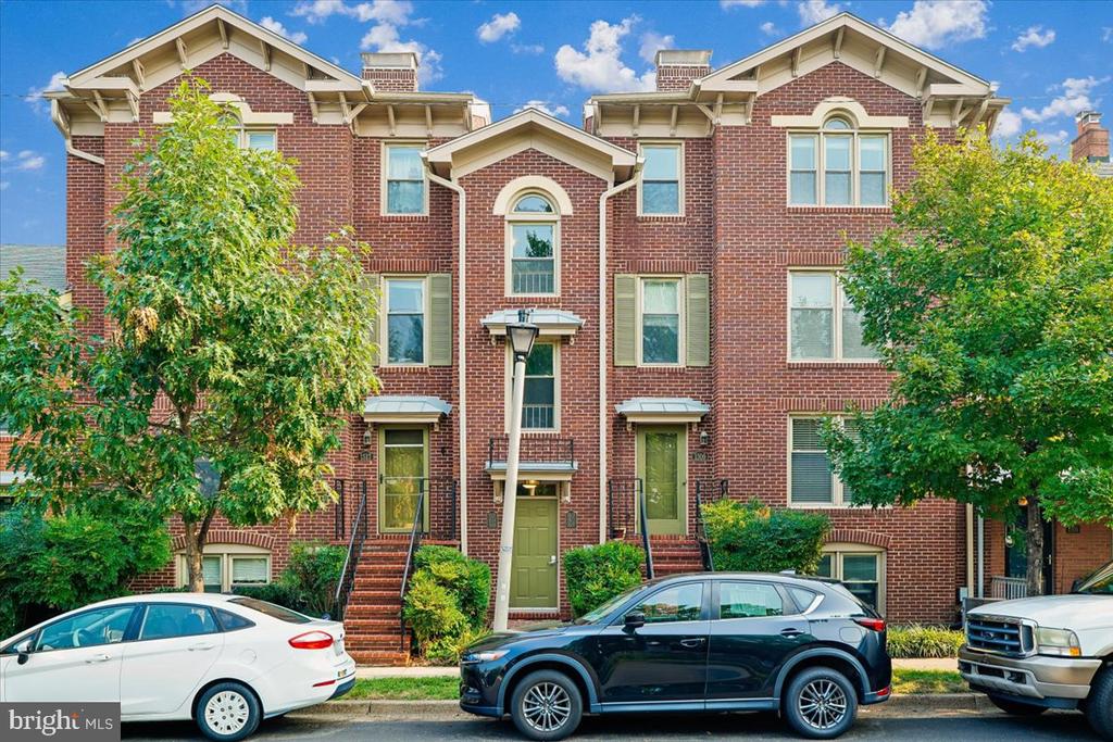 1513 ORONOCO STREET