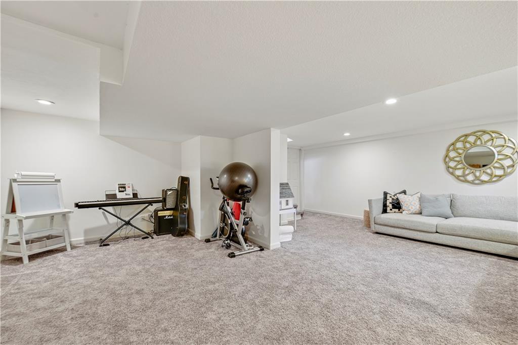 10200 Granada Lane