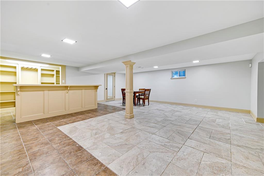 8616 W 61st Street