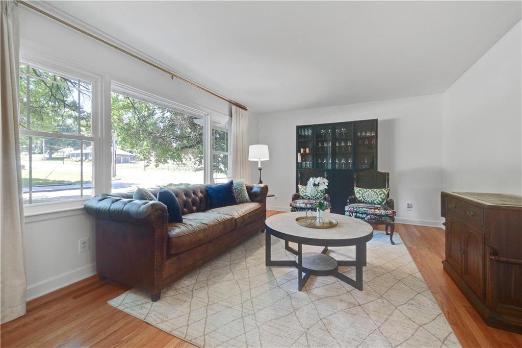 8616 W 61st Street
