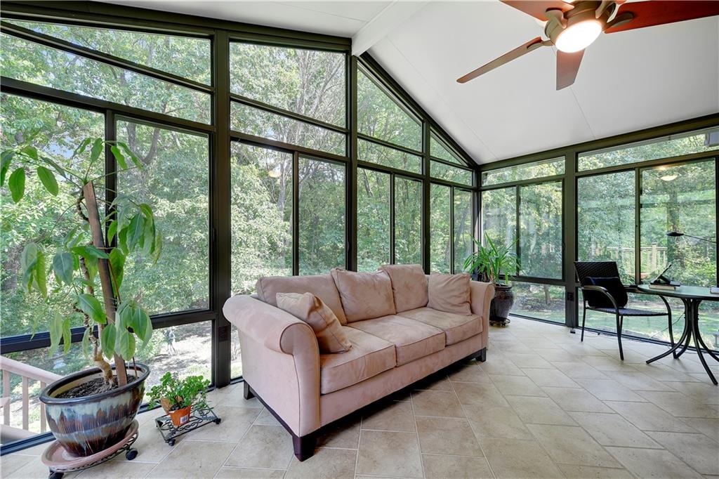 10801 Washington Court