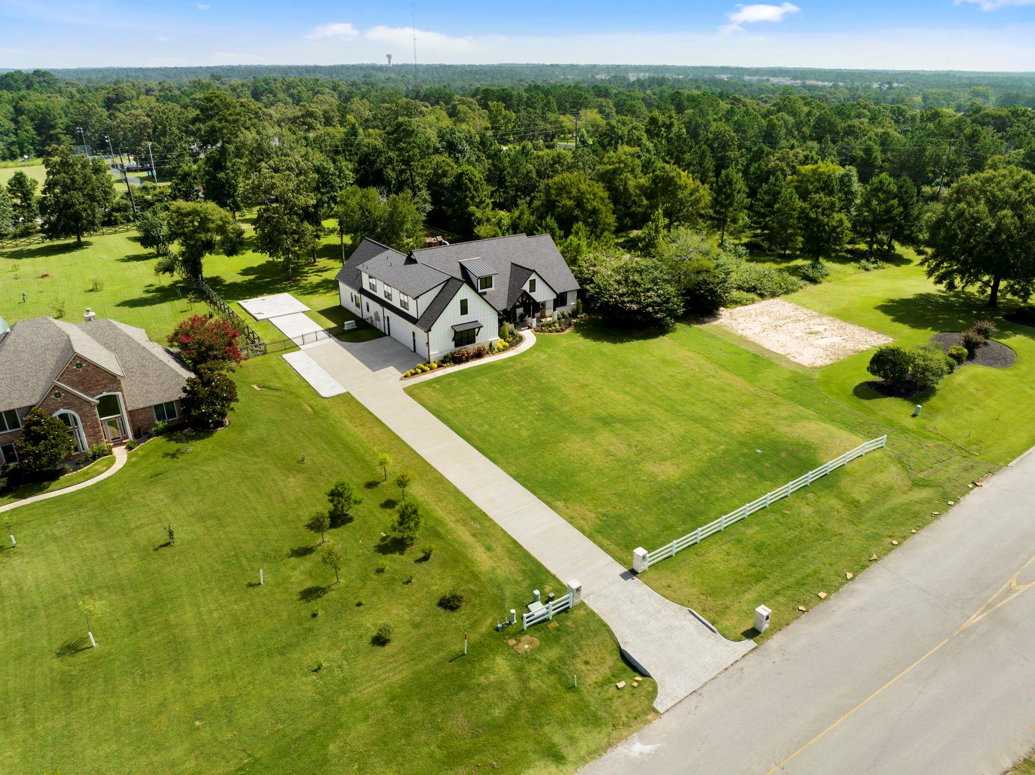 9207 Grand Lake Estates Drive