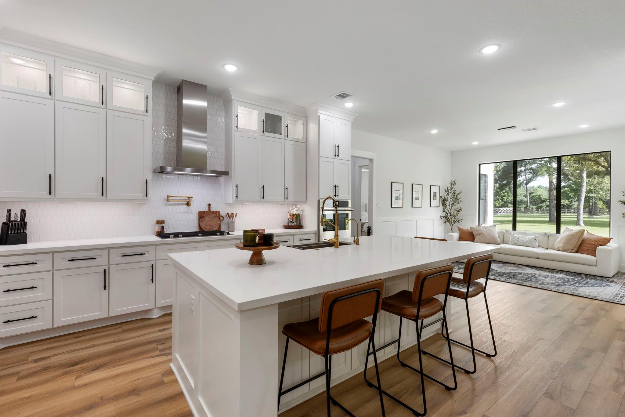 9207 Grand Lake Estates Drive