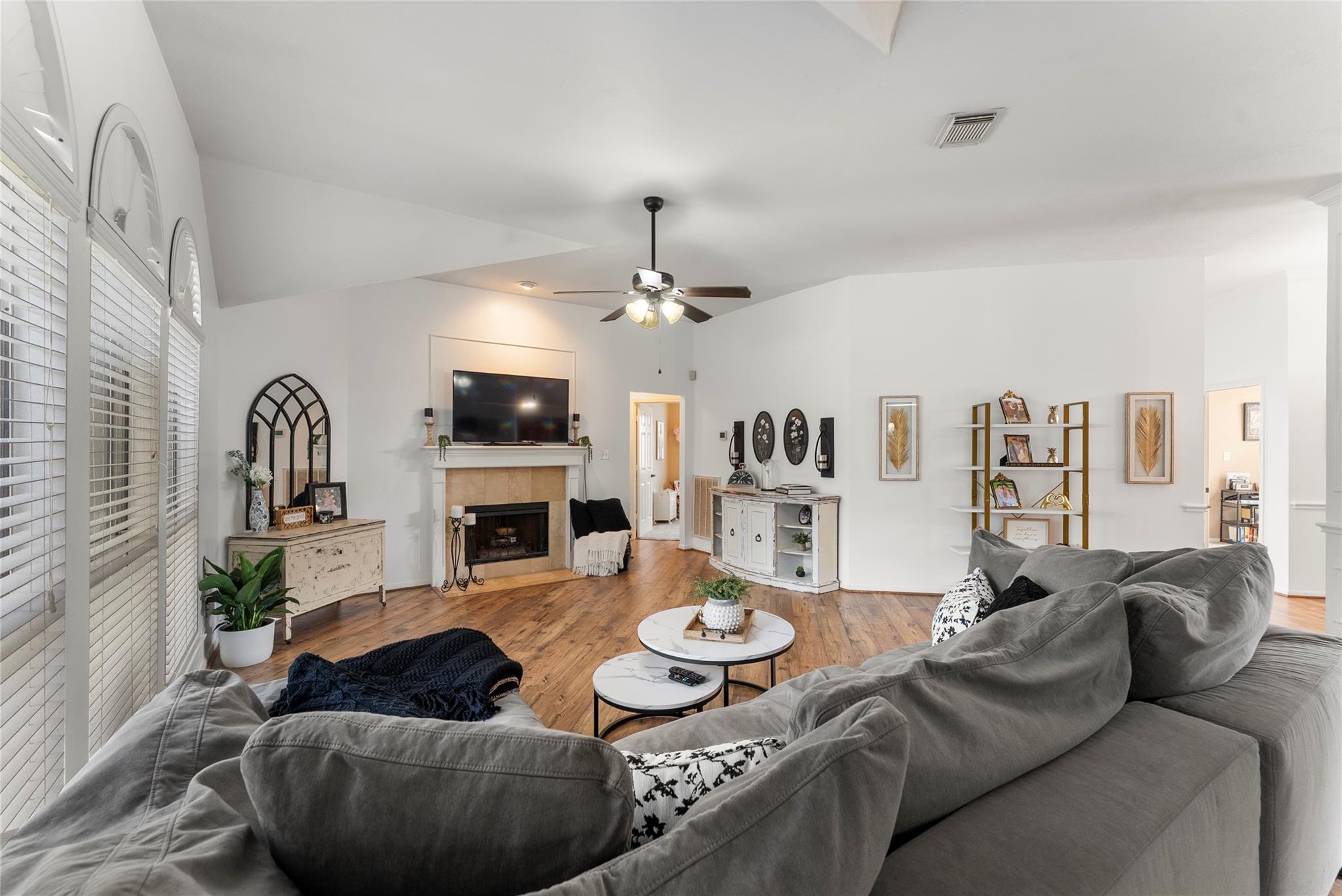 25203 Burgh Castle Drive