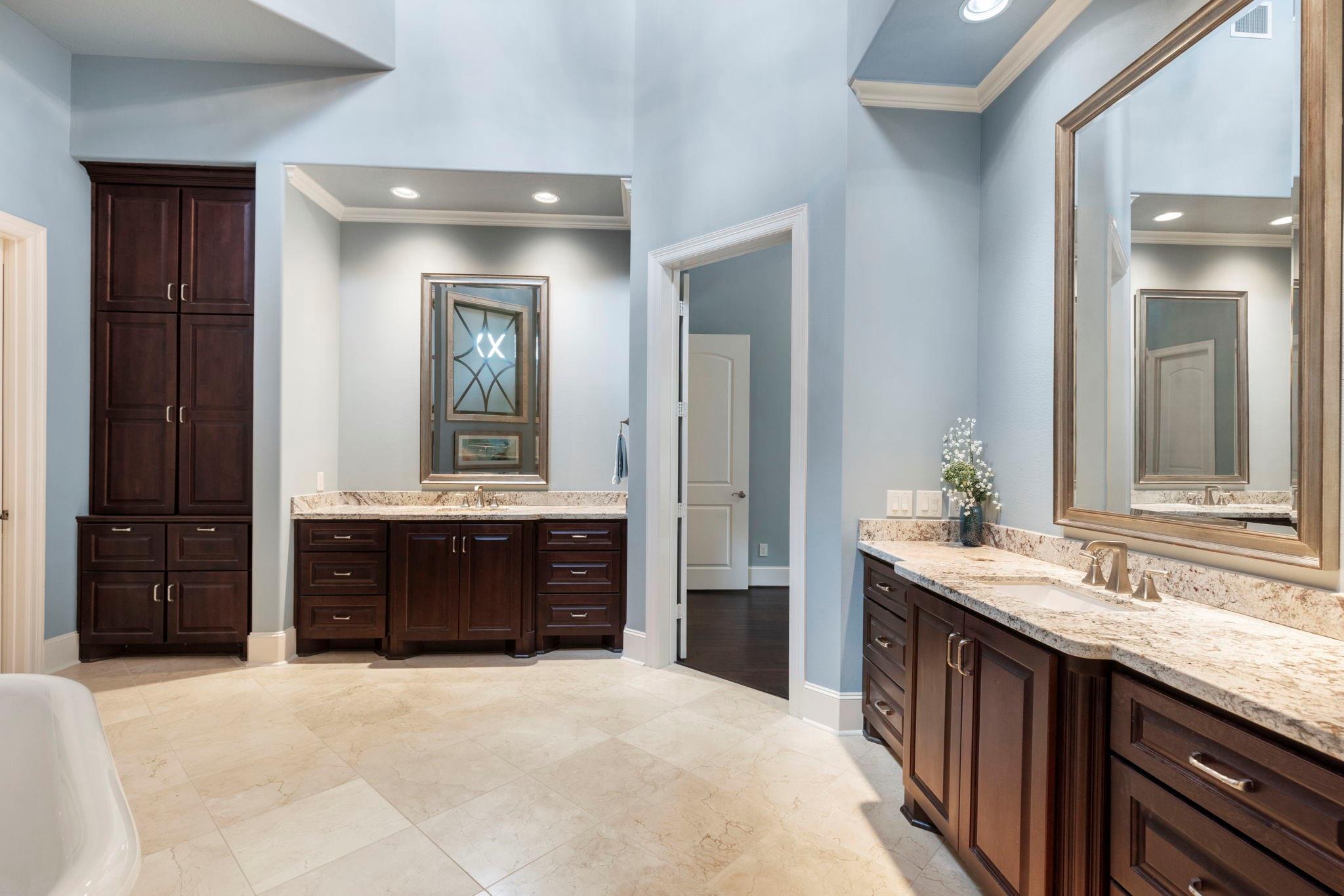 2 N Badger Lodge Circle