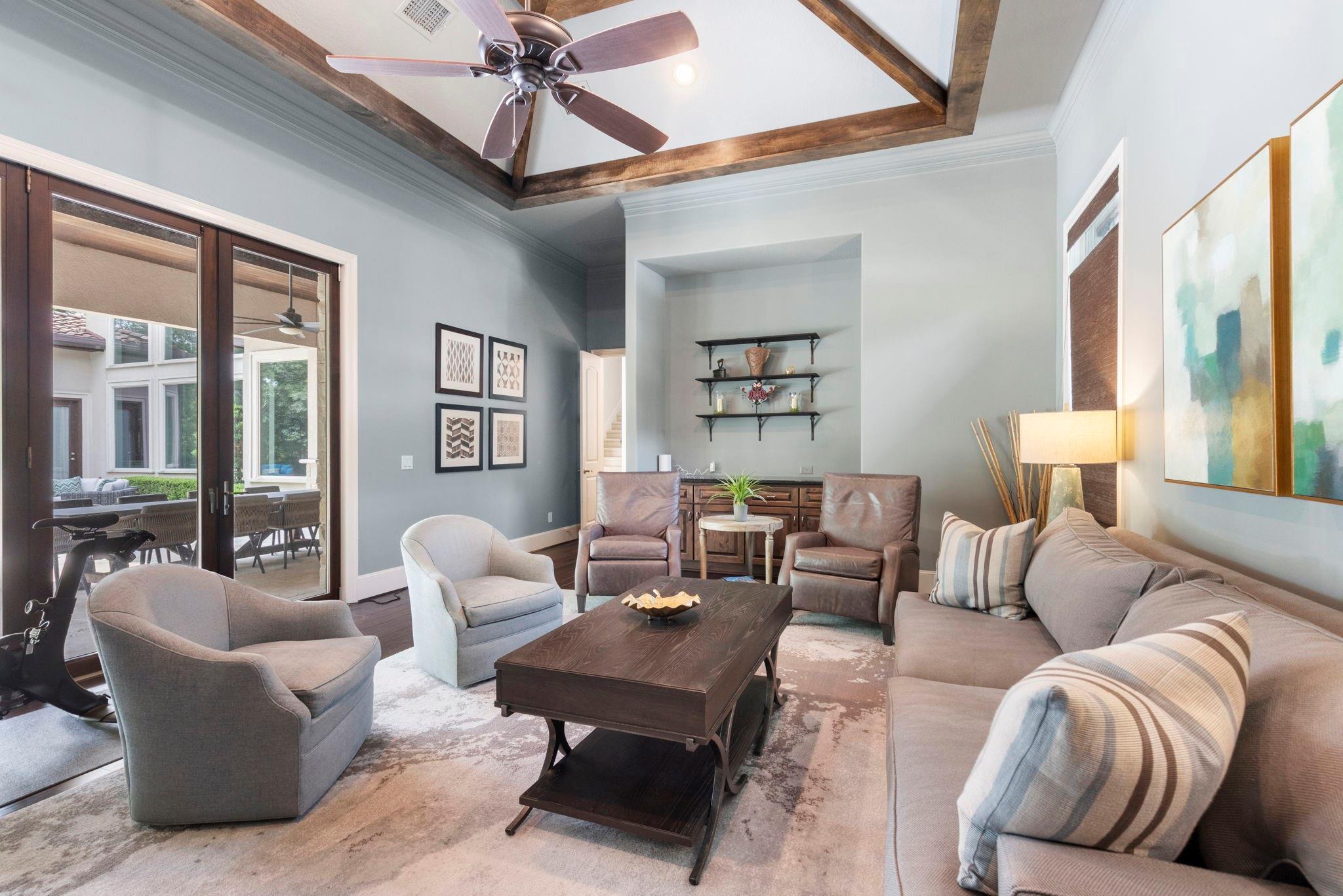 2 N Badger Lodge Circle