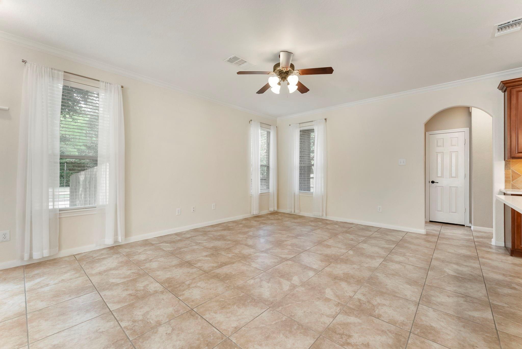 3 Avenswood Place