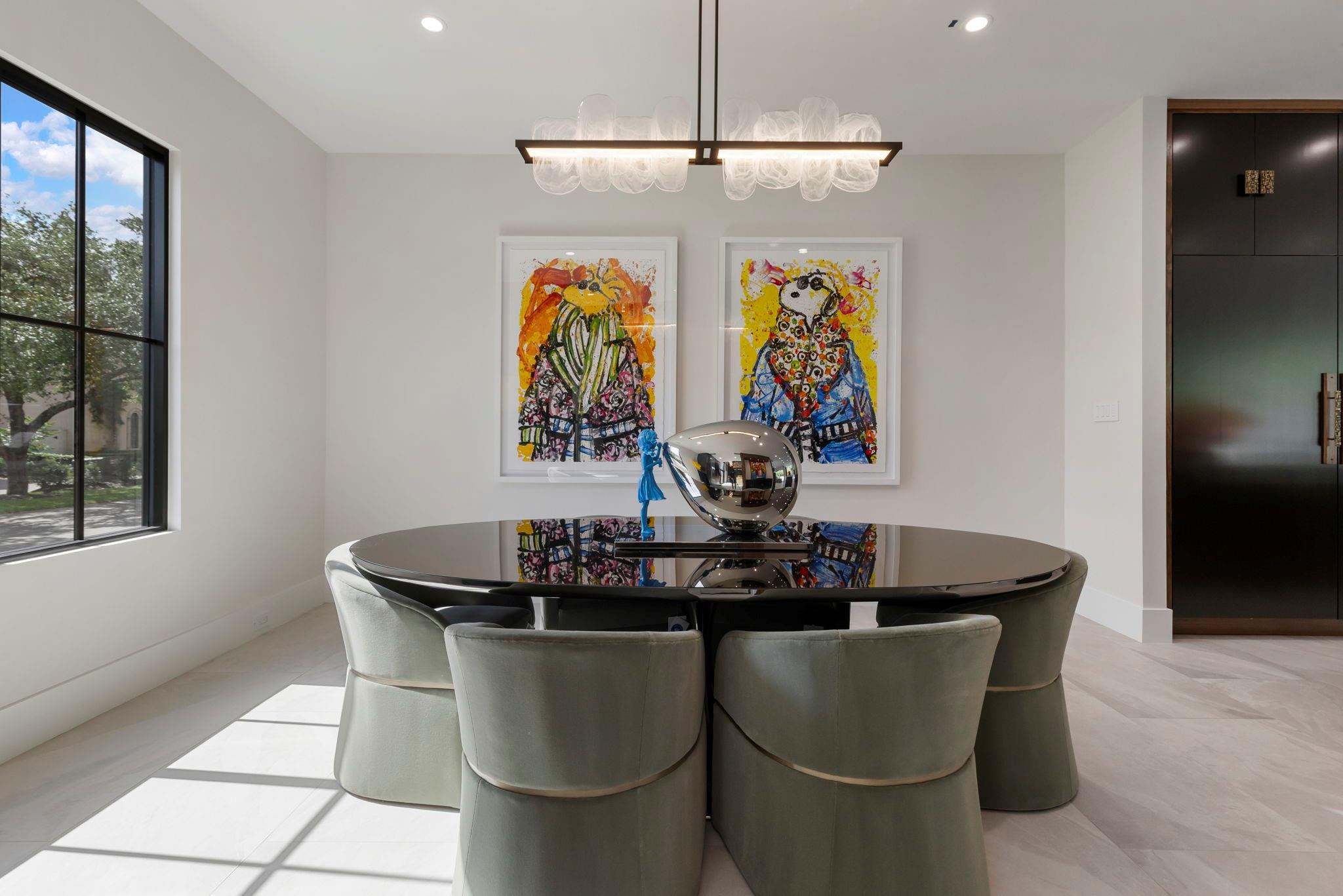 15 Regent Square