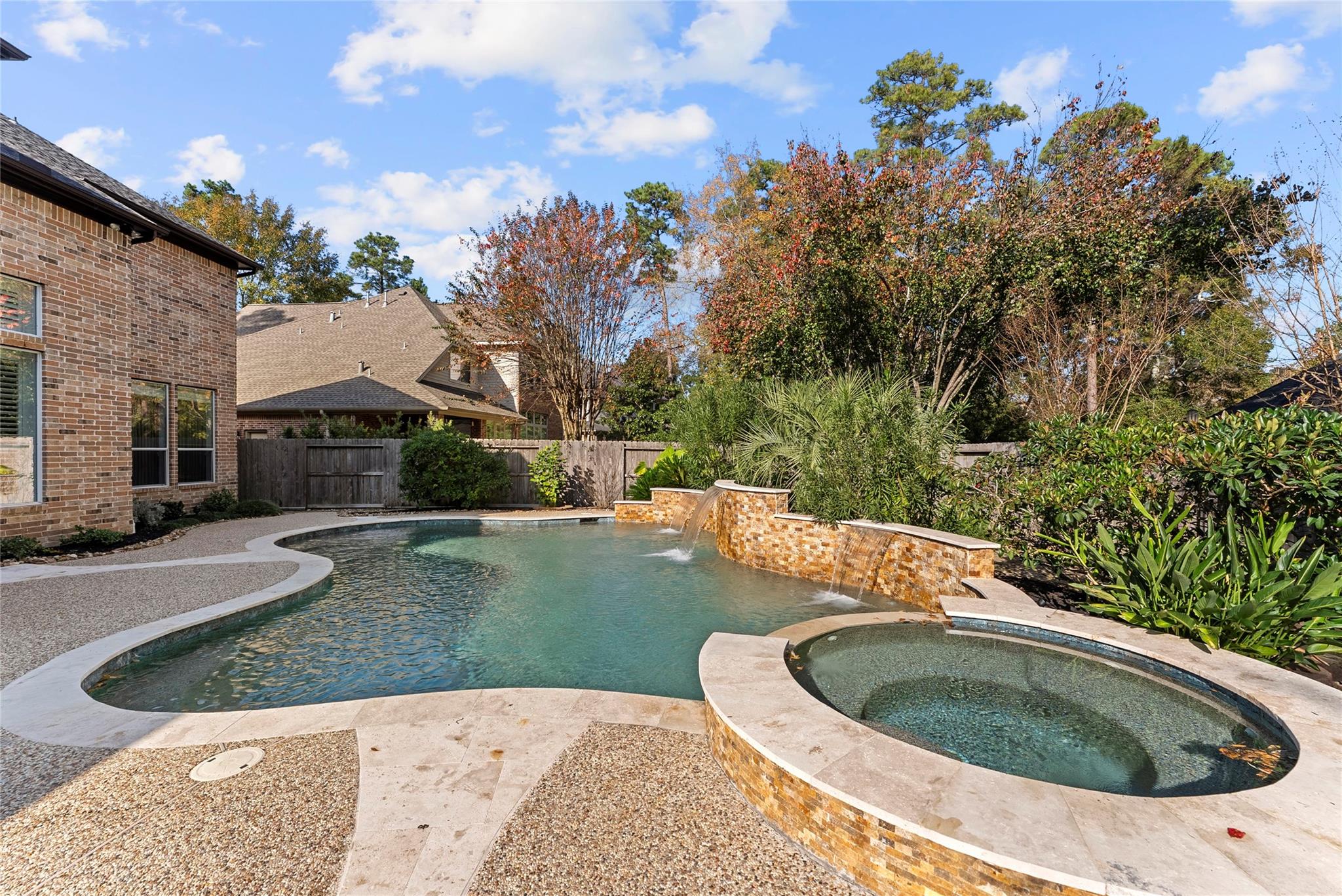 79 S Bantam Woods Circle