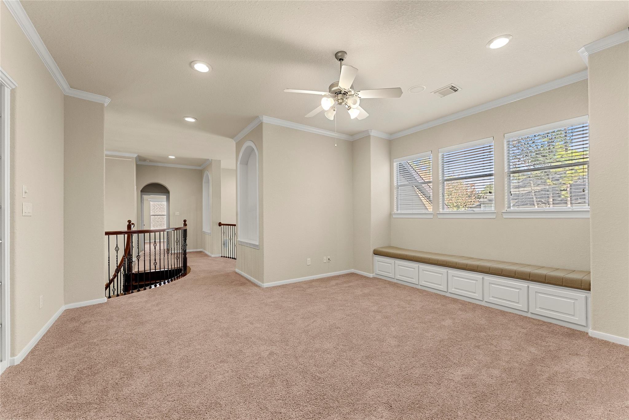 79 S Bantam Woods Circle