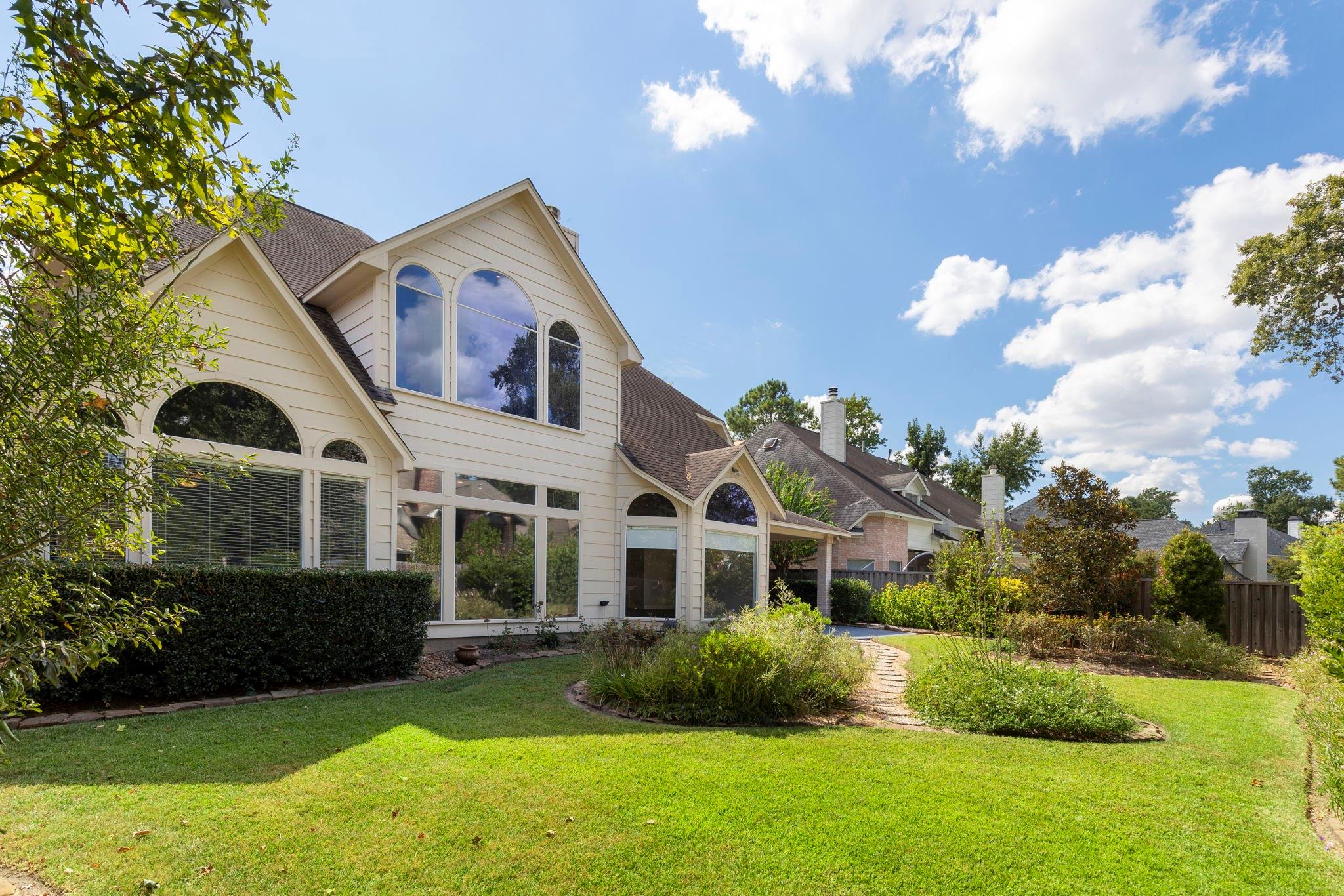 39 Pebble Cove Drive