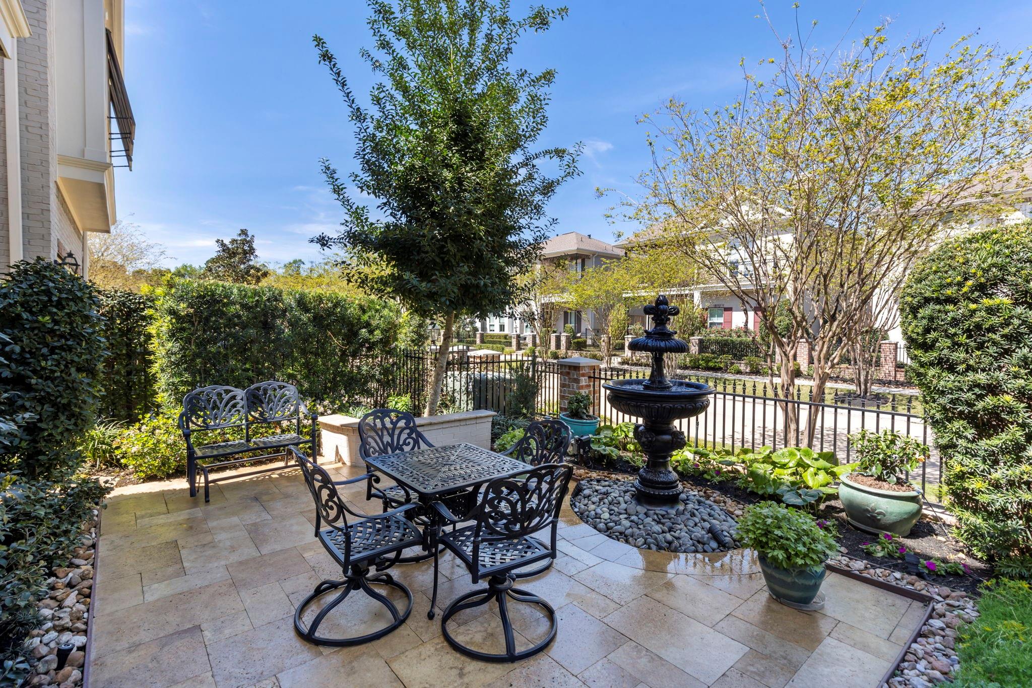 108 Mcgoey Circle