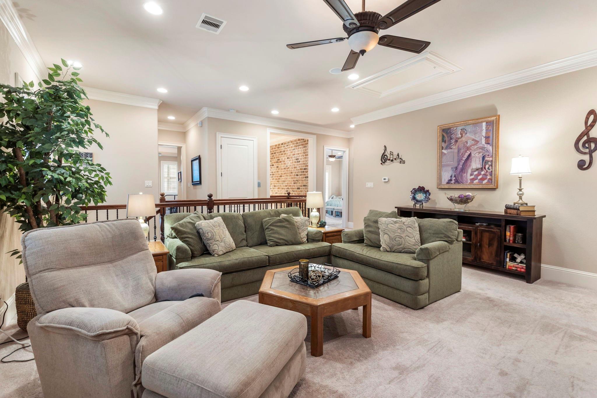 108 Mcgoey Circle