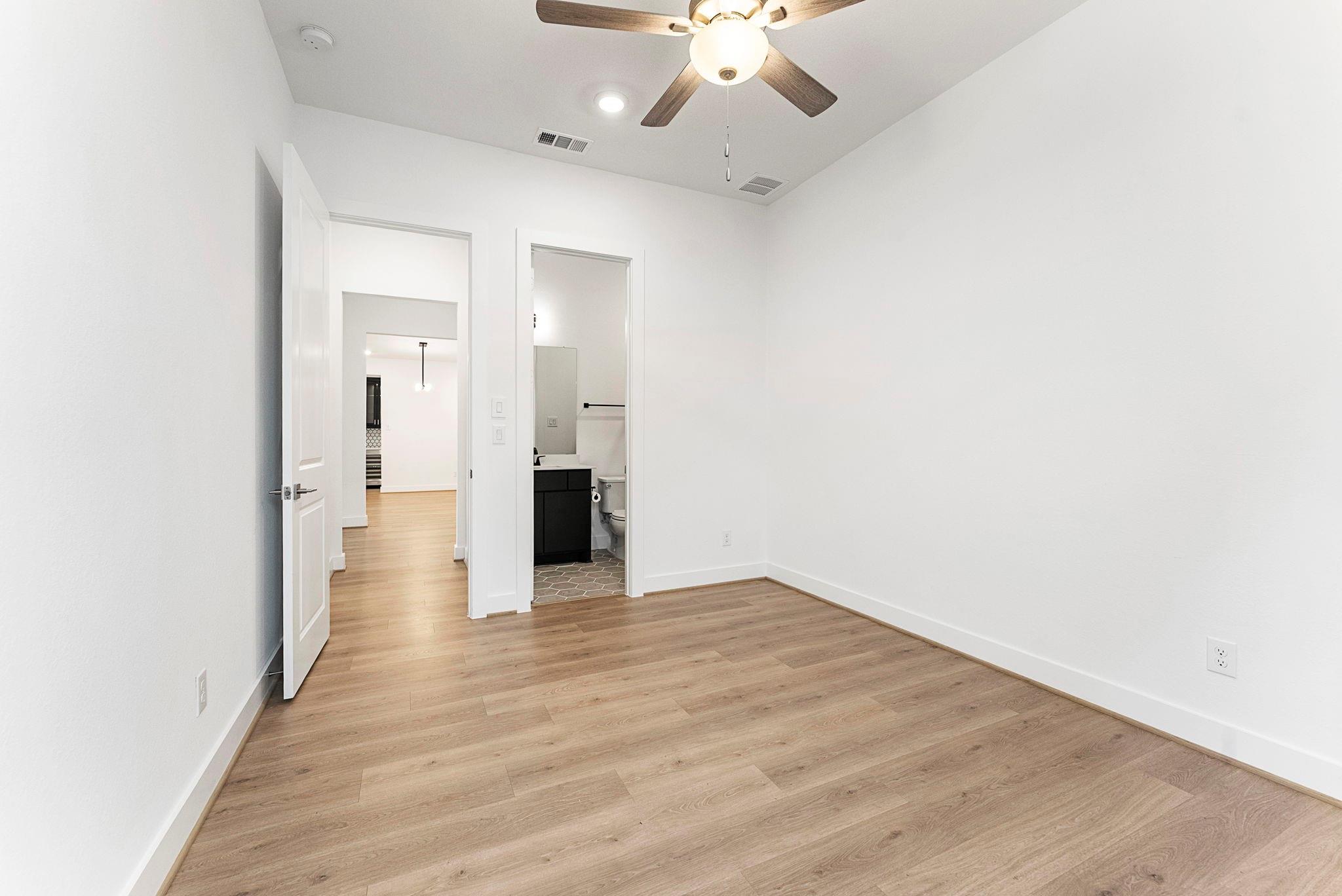 8015 Allston Village Trail