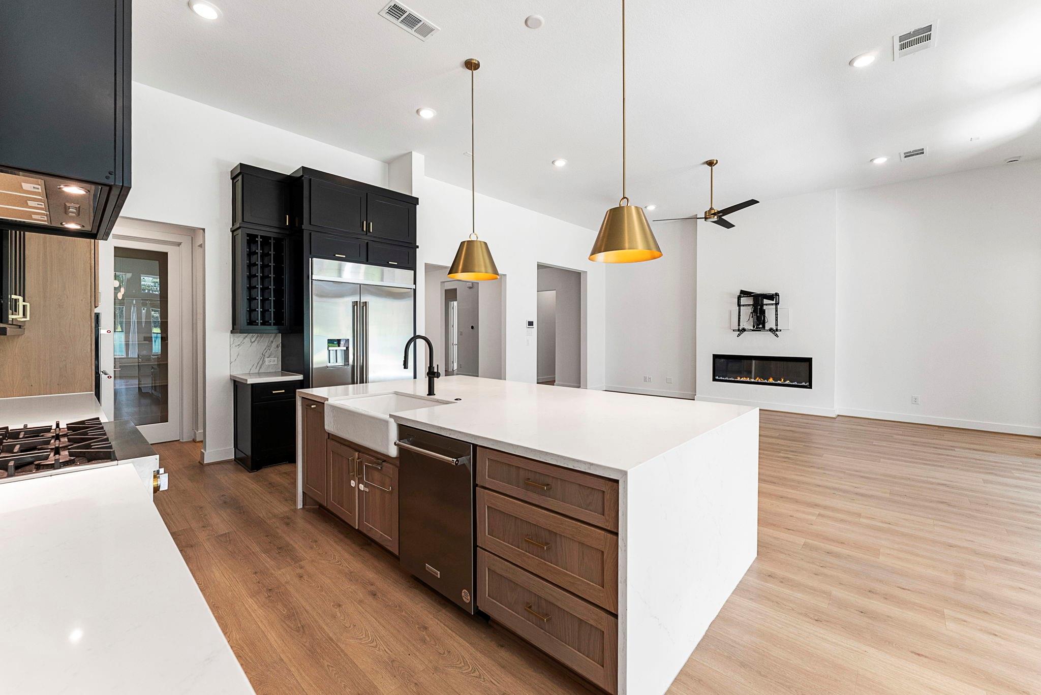 8015 Allston Village Trail