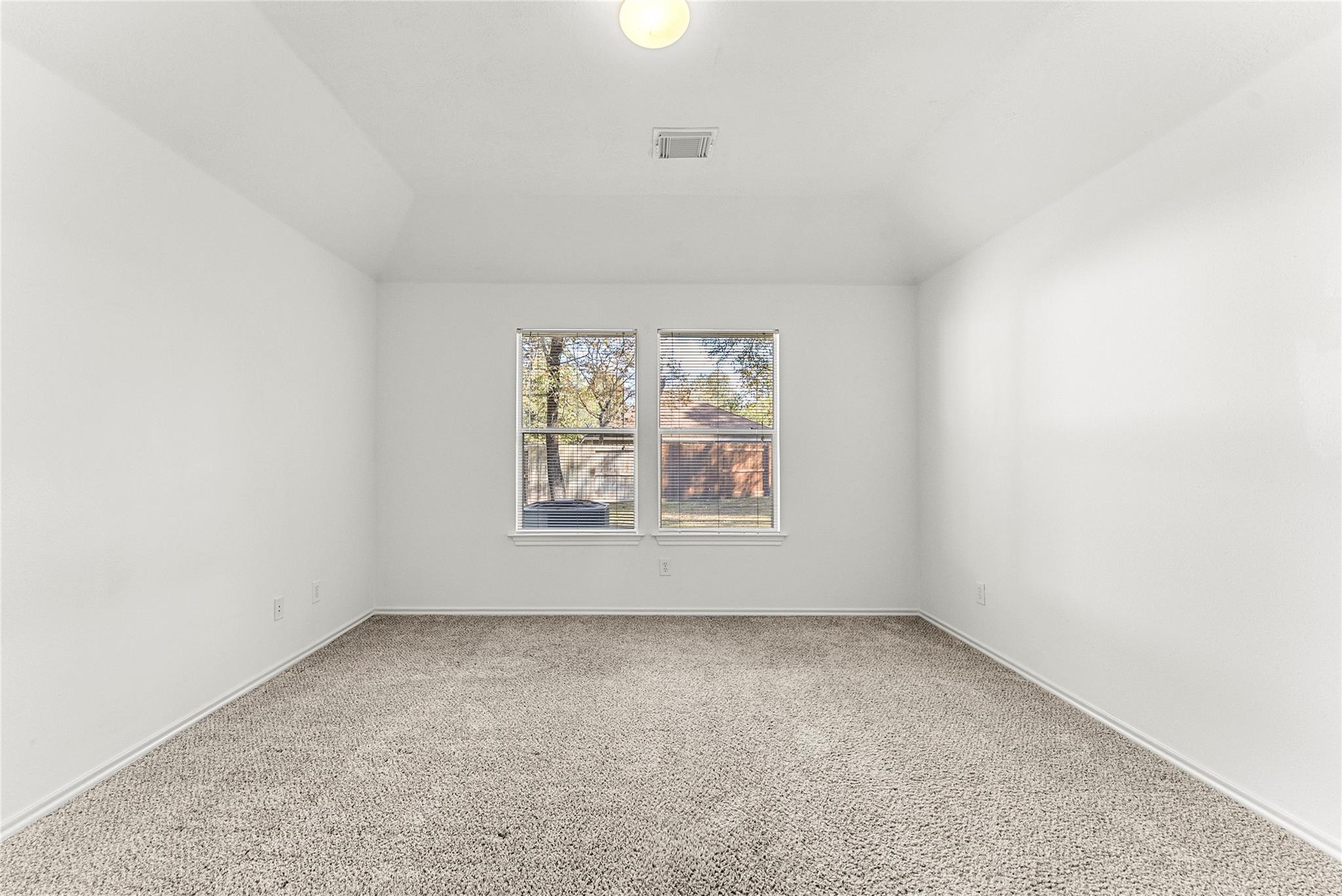 10 Druids Glen Place