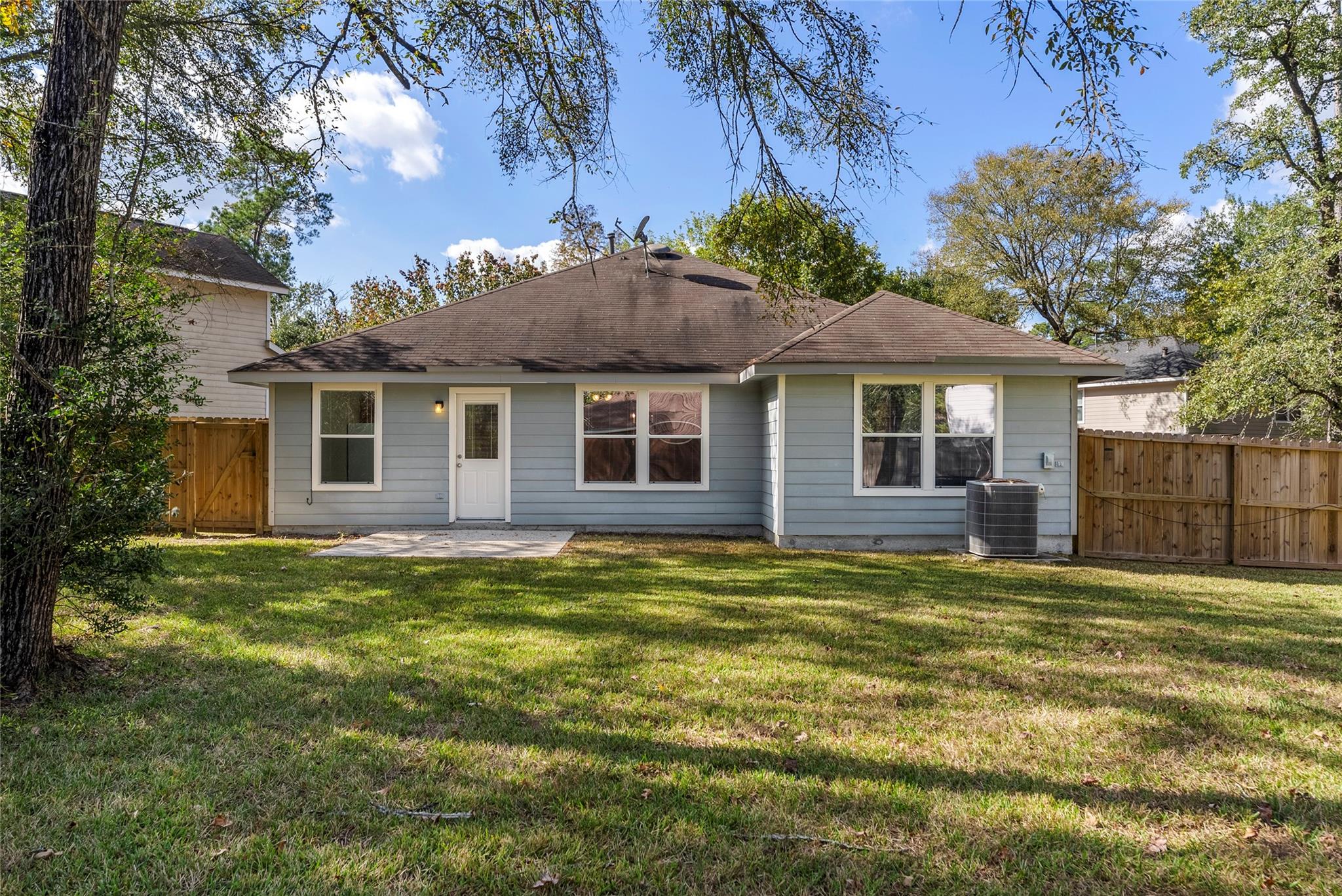 10 Druids Glen Place