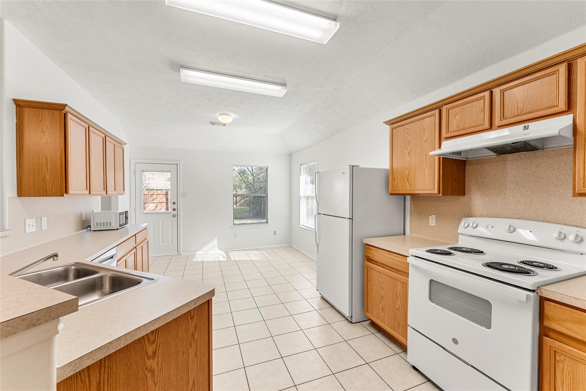 10 Druids Glen Place