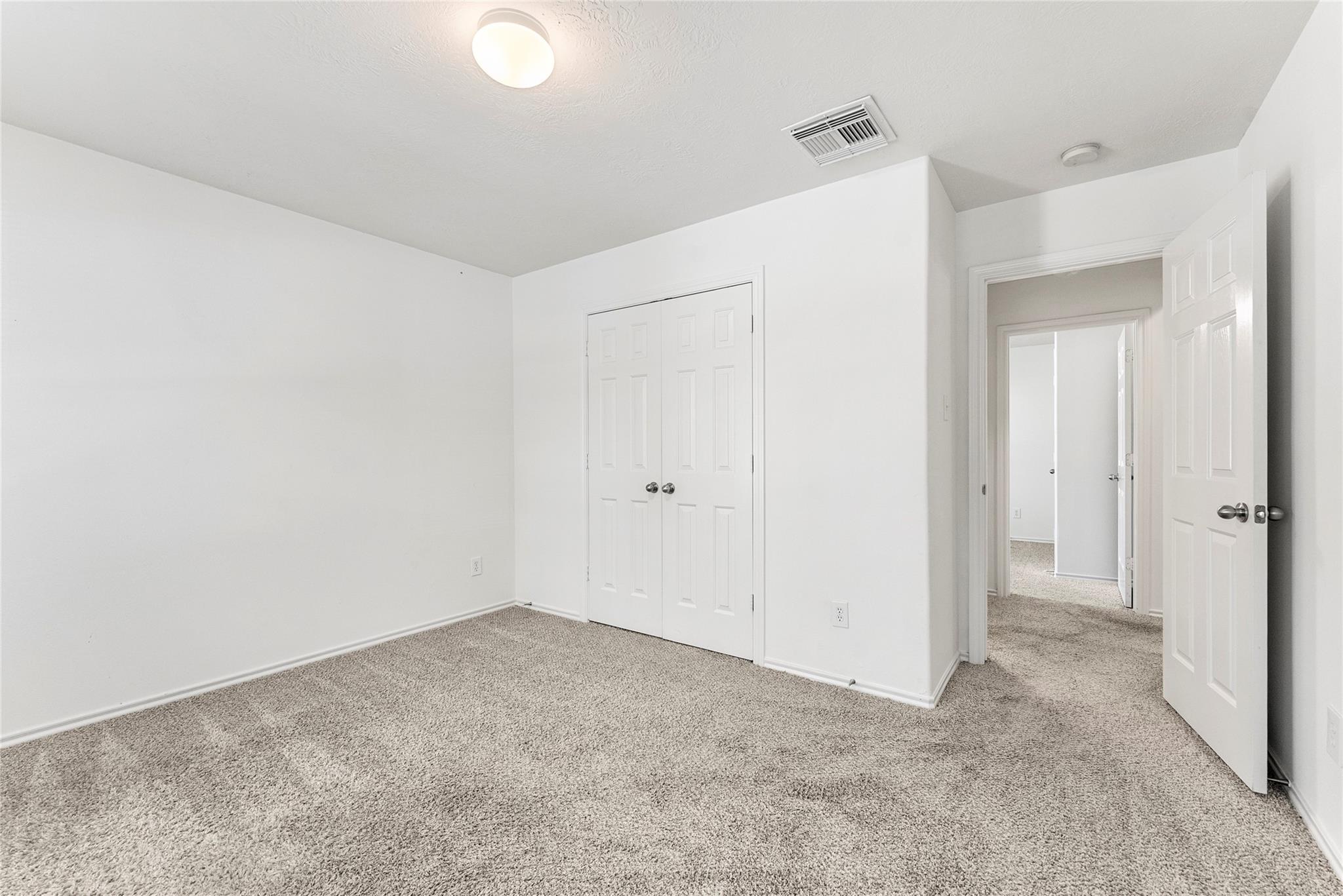 10 Druids Glen Place