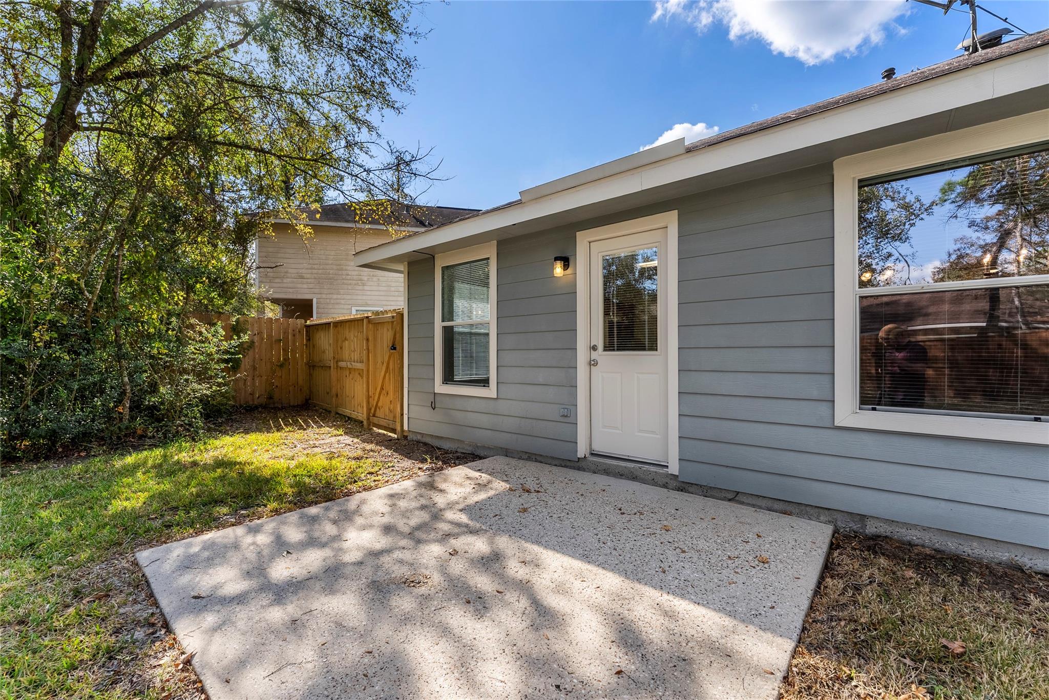 10 Druids Glen Place