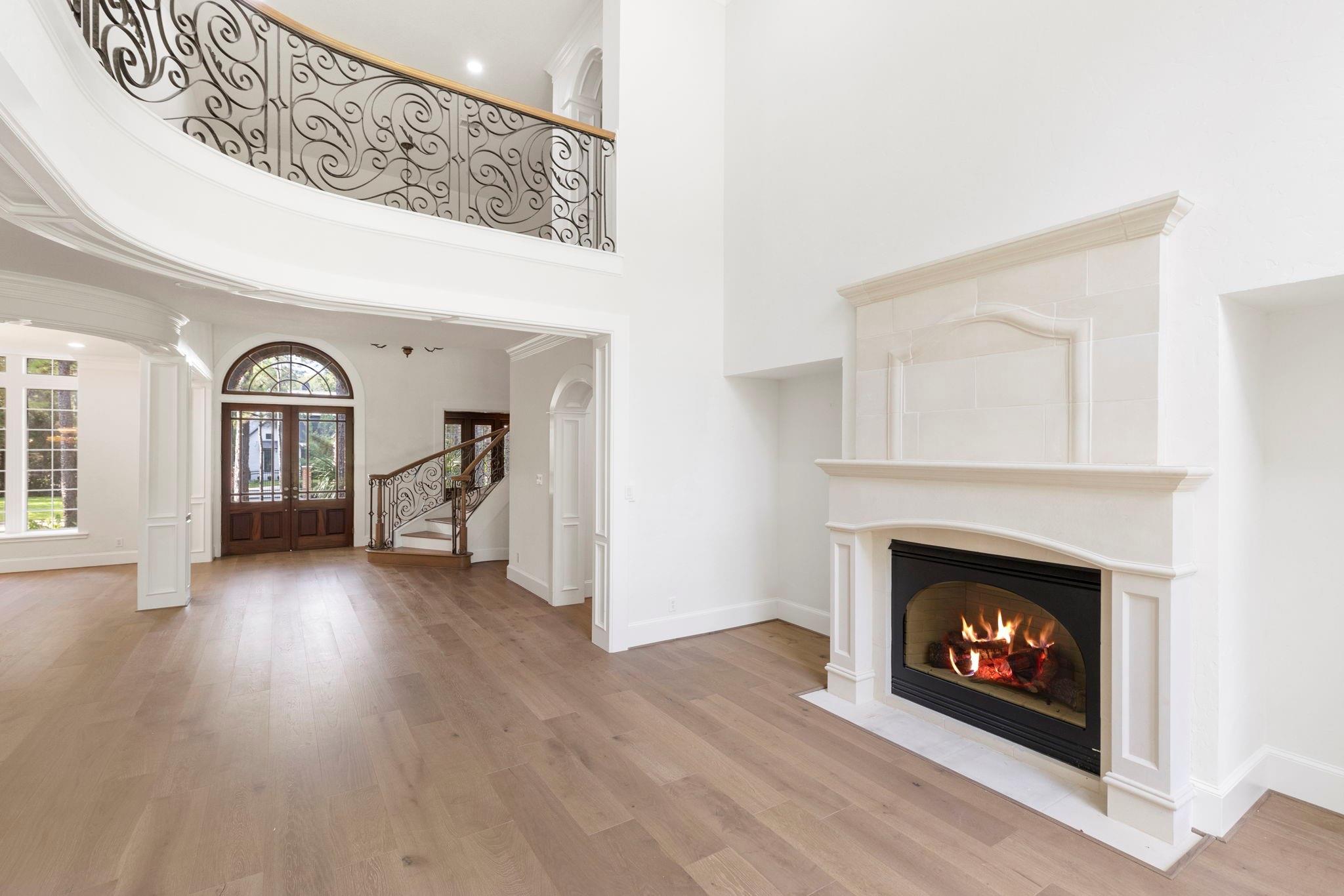39 W Bracebridge Circle