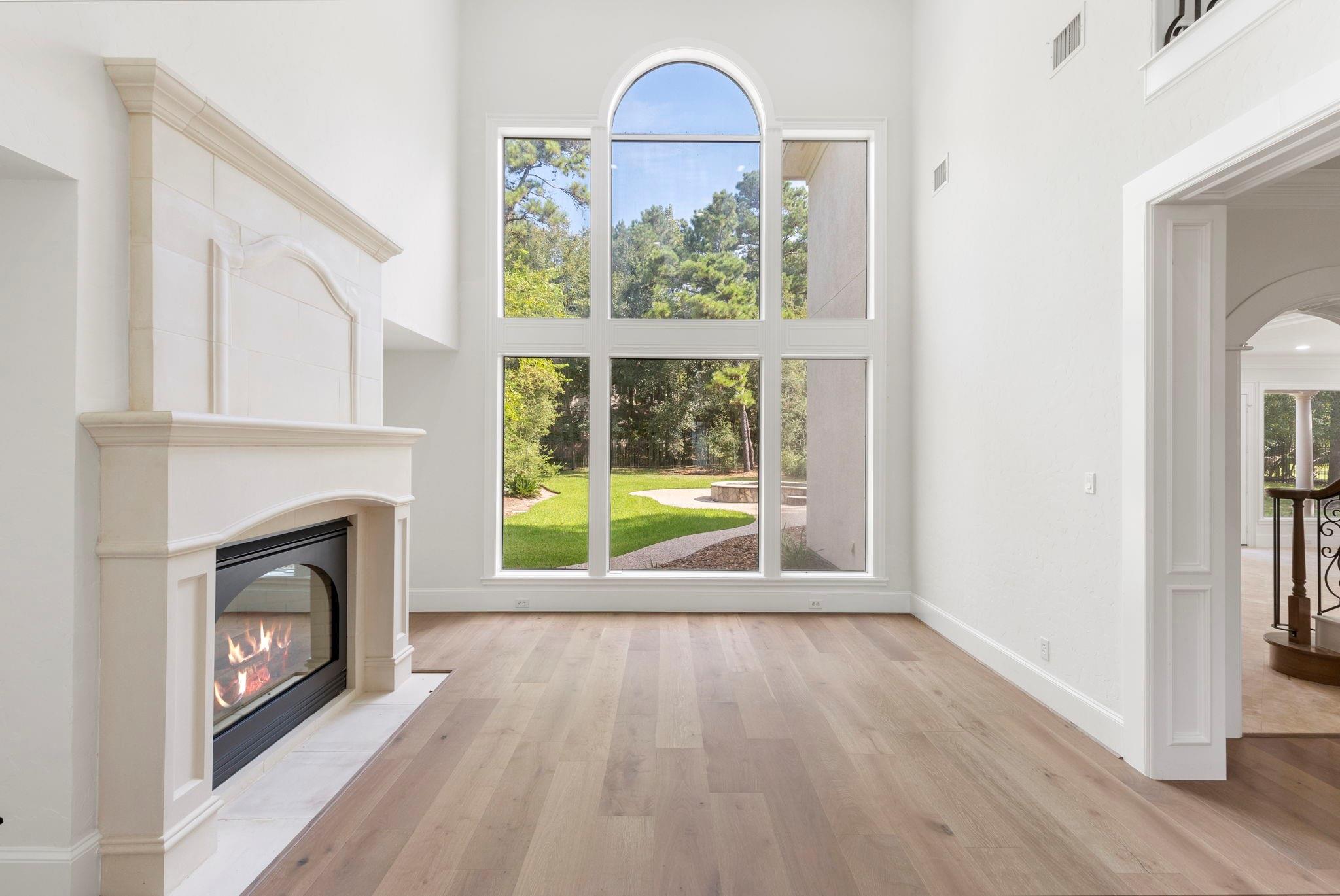 39 W Bracebridge Circle