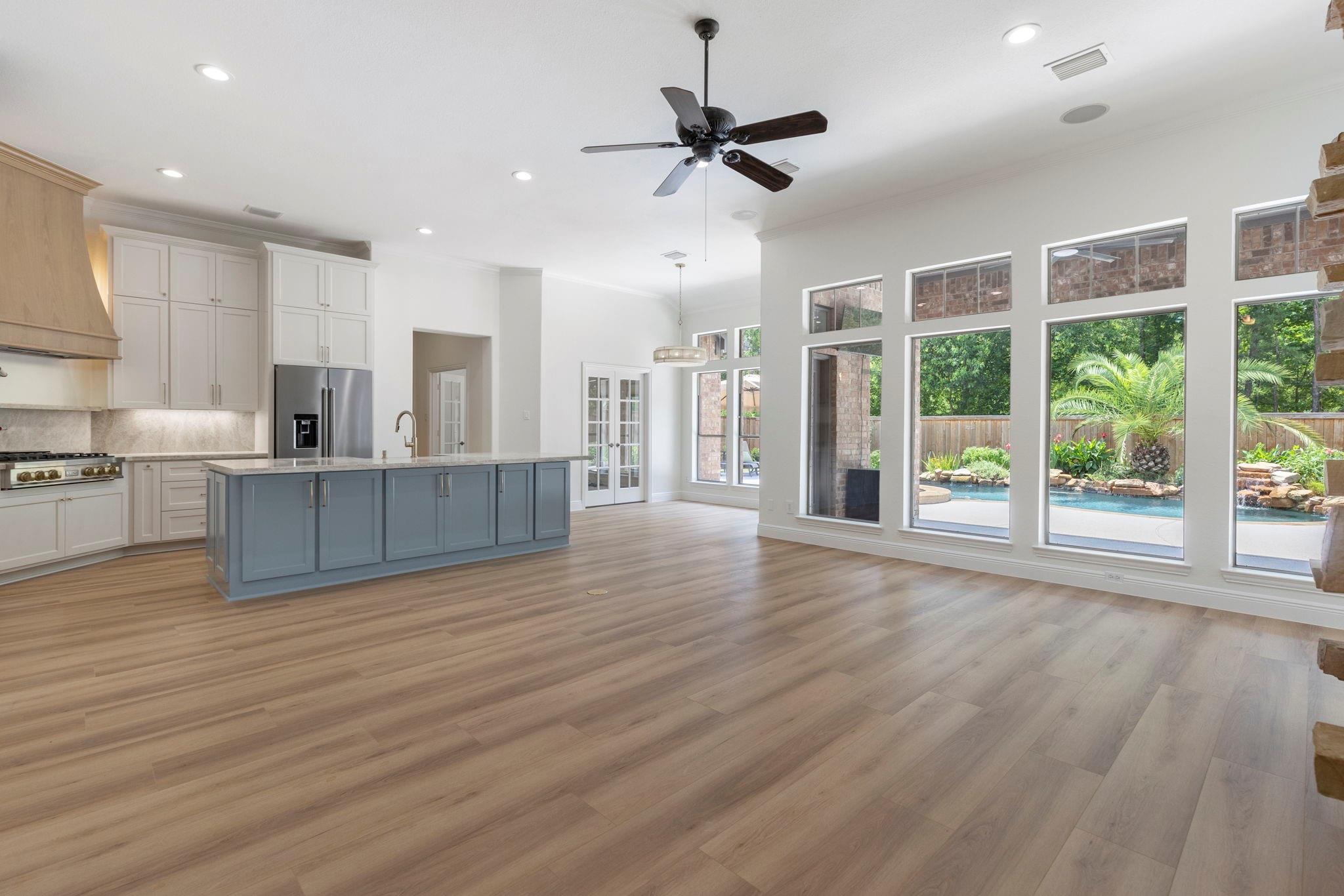 35 Avalon Oaks Court