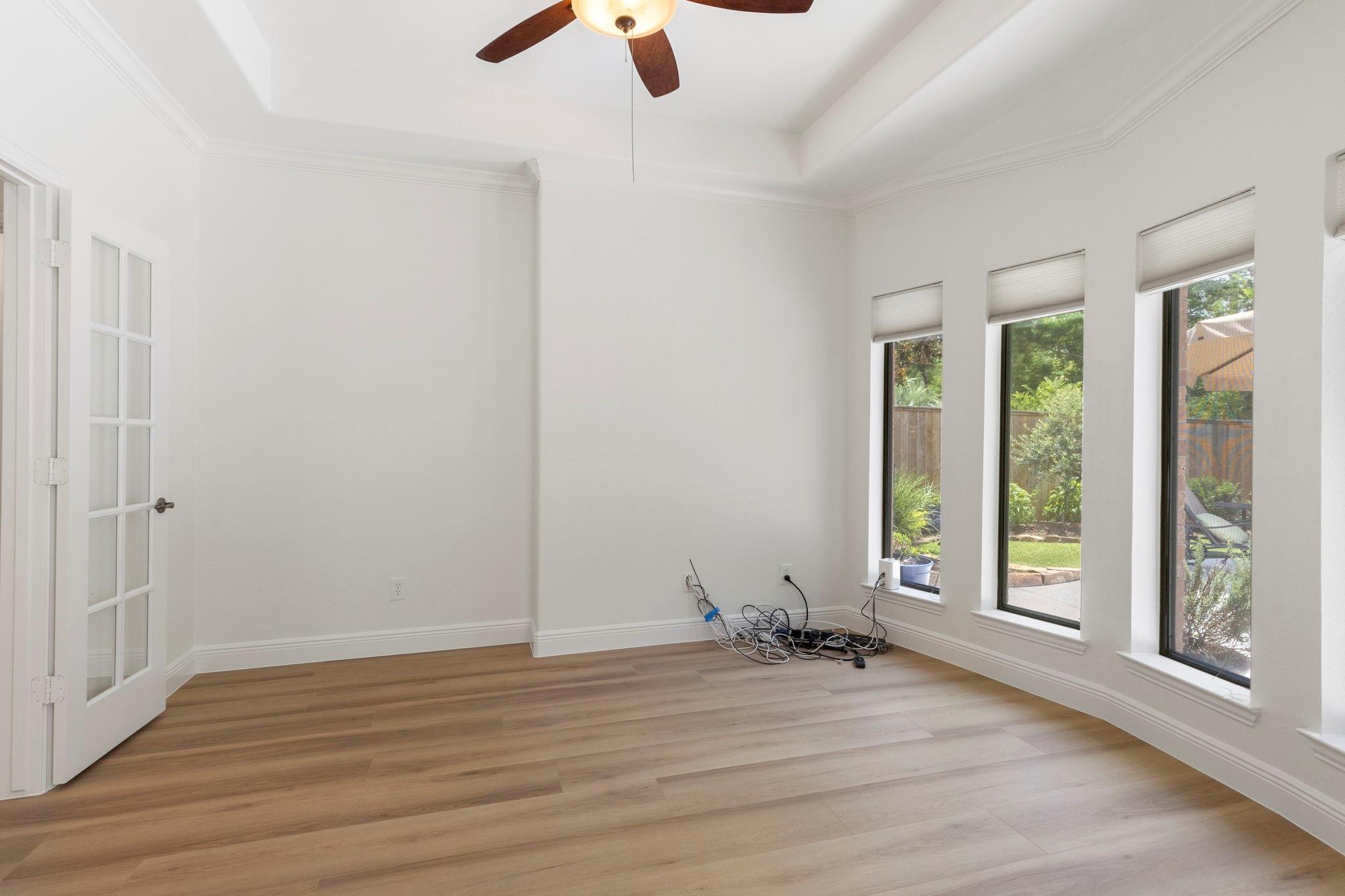 35 Avalon Oaks Court