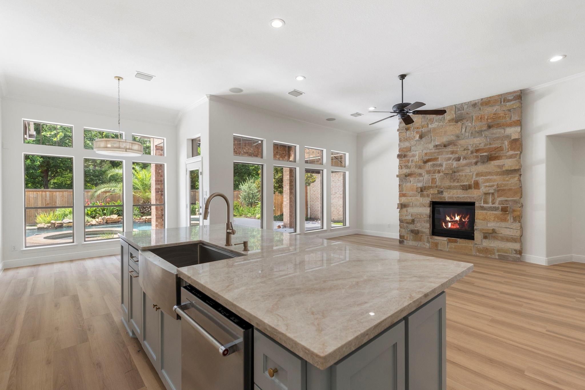35 Avalon Oaks Court