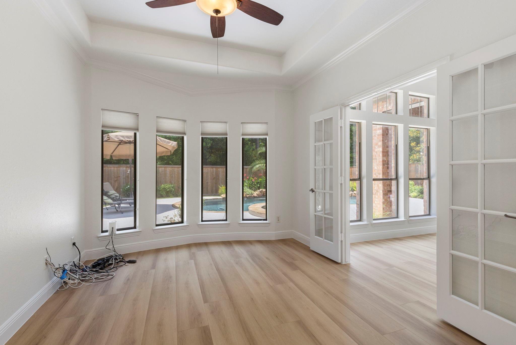 35 Avalon Oaks Court