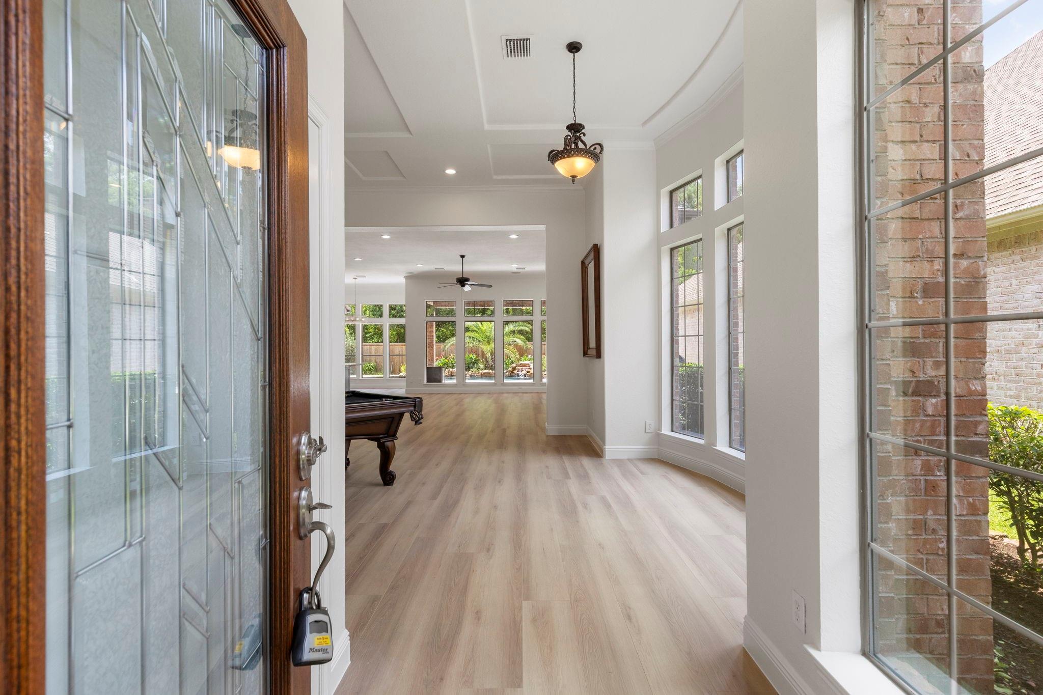 35 Avalon Oaks Court