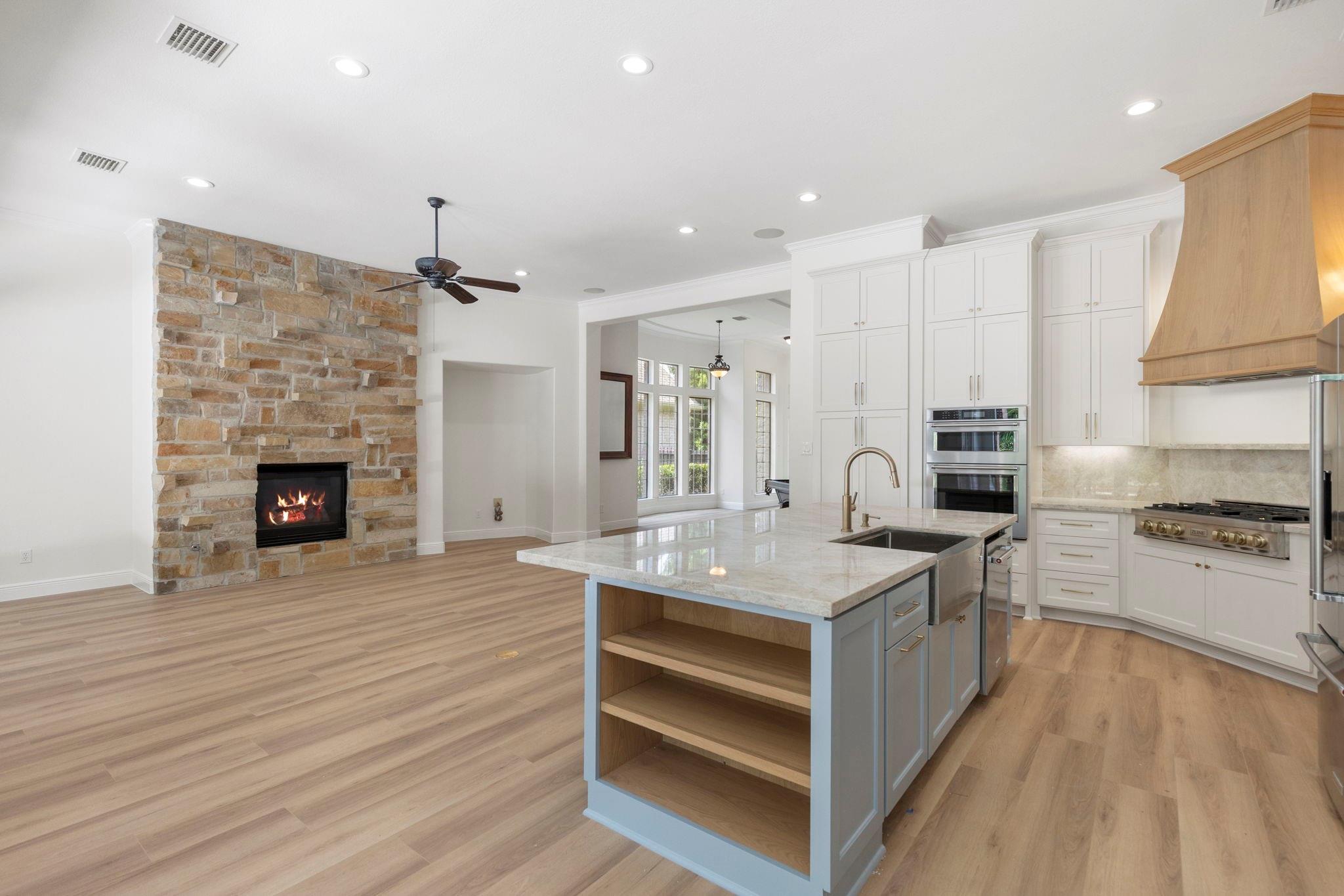 35 Avalon Oaks Court